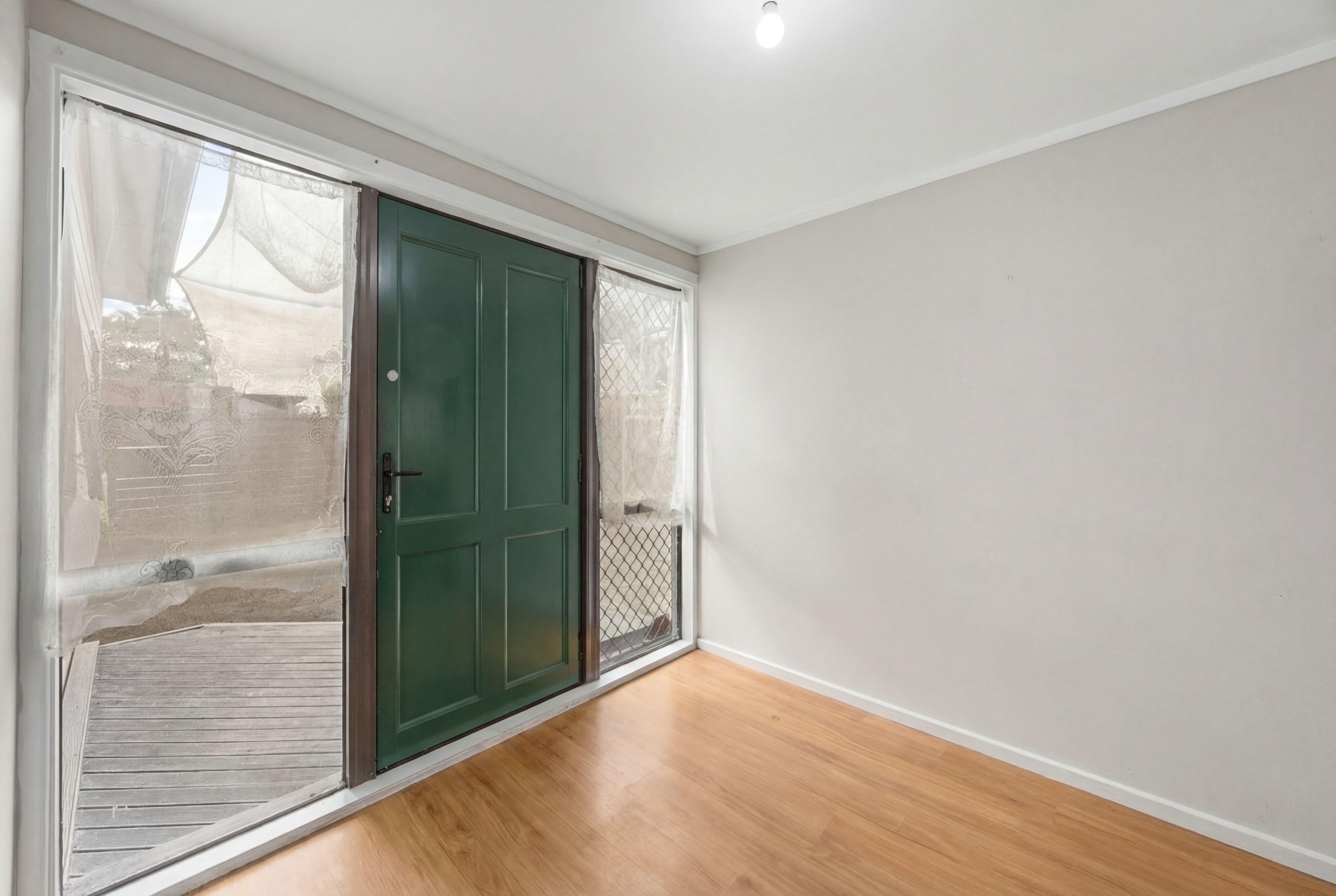 33 Metcalfe Road, Ranui, Waitakere City