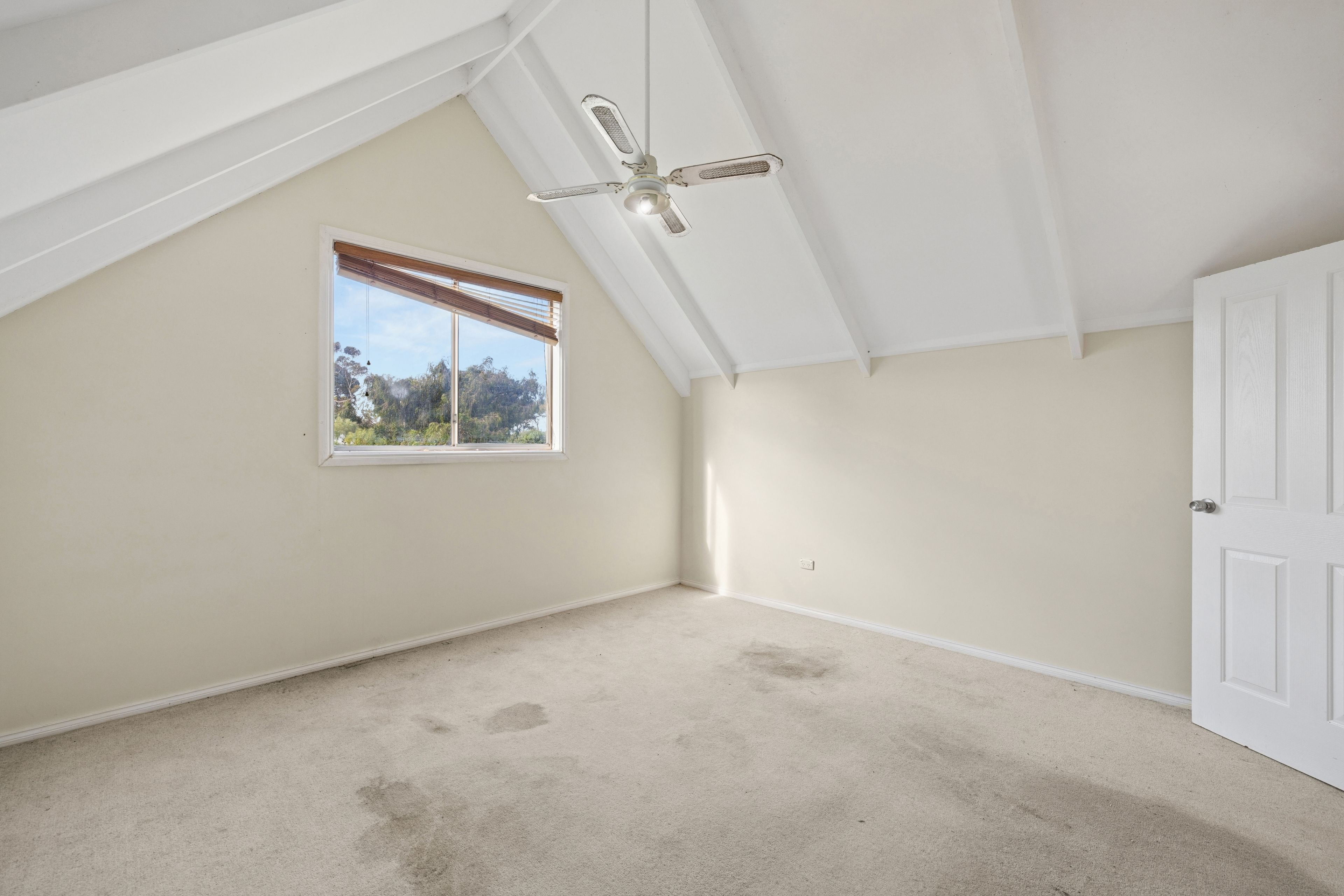 91 Warrengie Drive — photo 19 of 26
