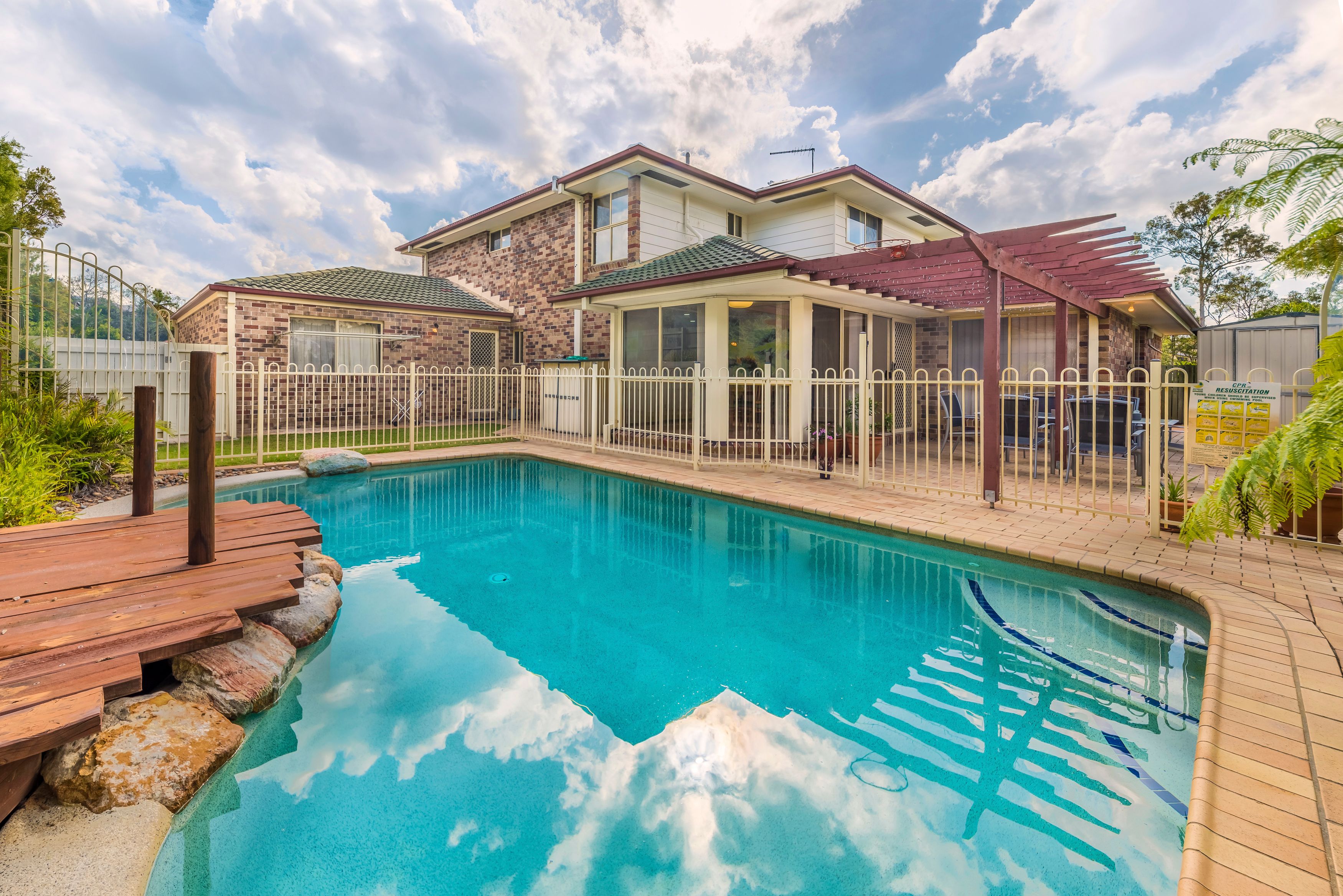 138 Streisand Drive, McDowall, QLD 4053