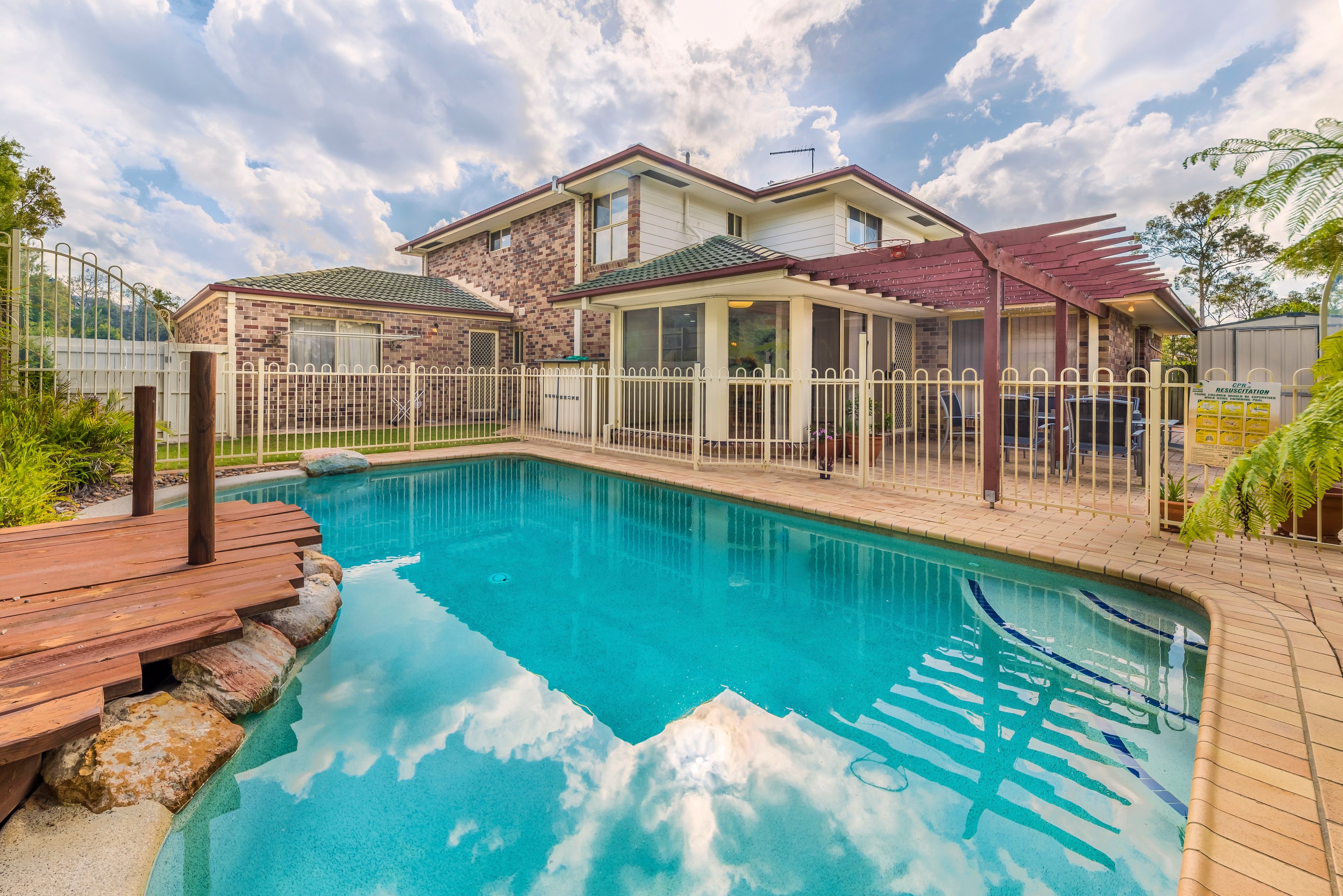 138 Streisand Drive, McDowall, QLD 4053
