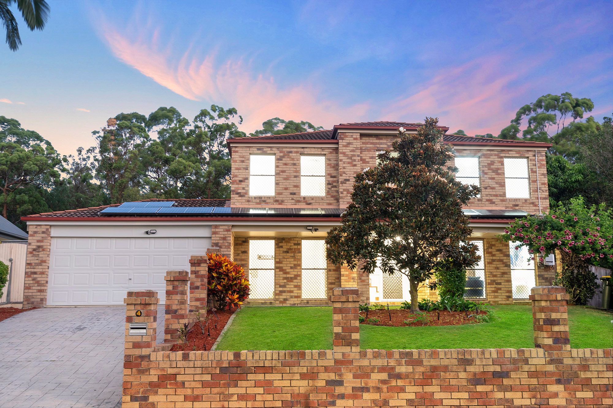 4 Timaru Crescent, Eight Mile Plains, QLD 4113