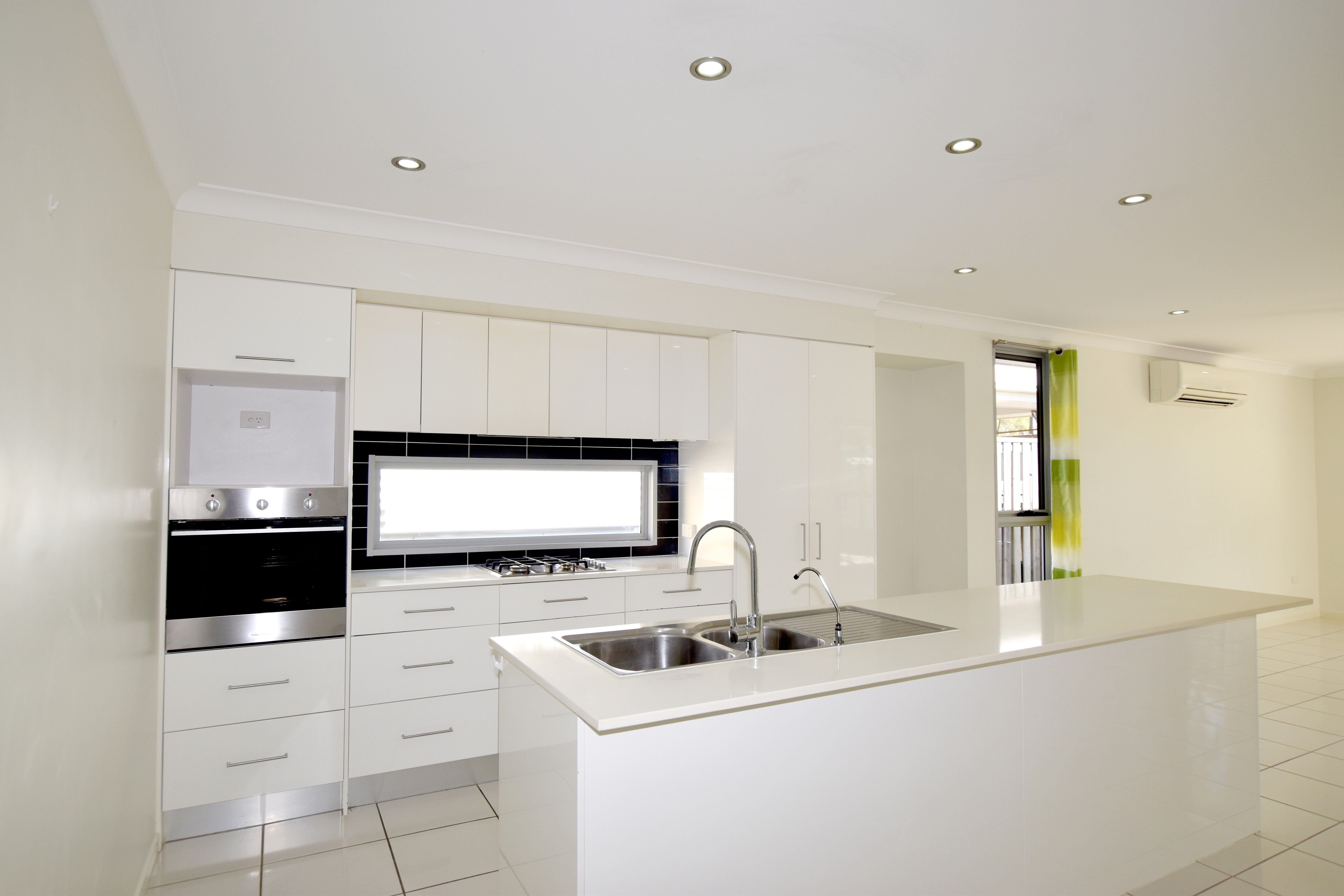 27 Sea Prince Circuit, Clinton, QLD 4680
