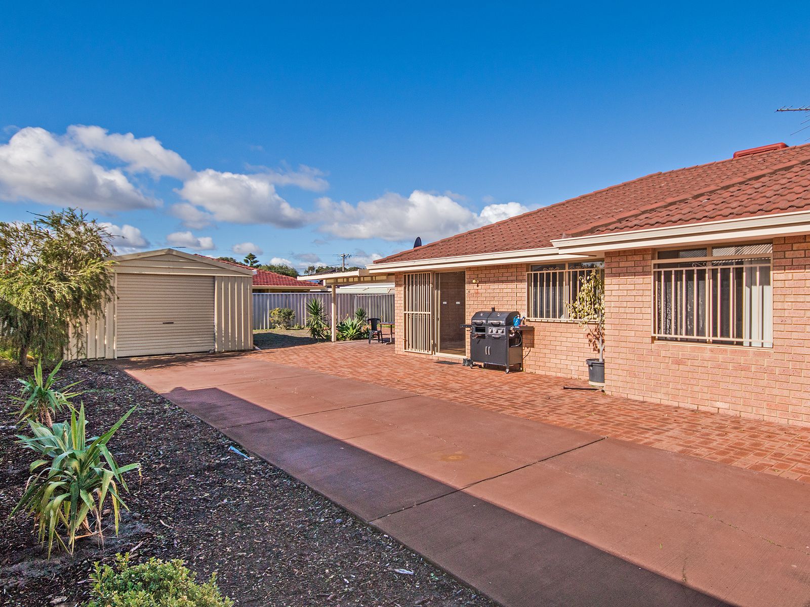 45 Hawker Street, Safety Bay, WA 6169