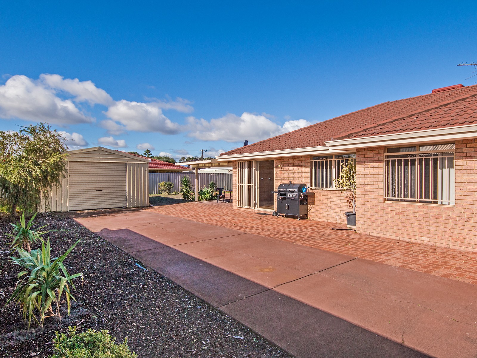 45 Hawker Street, Safety Bay, WA 6169