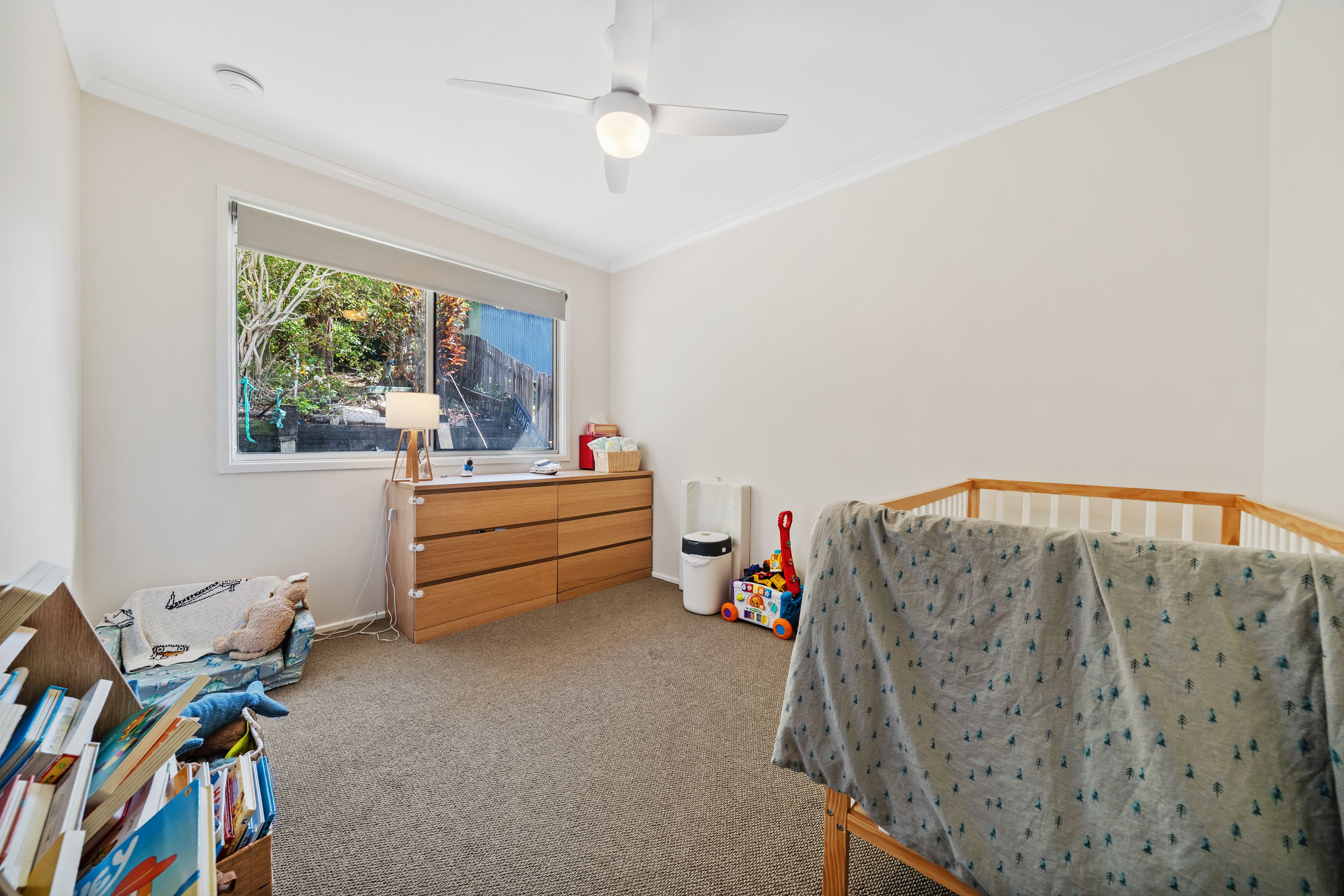 12 Yan Yean Street — photo 6 of 8