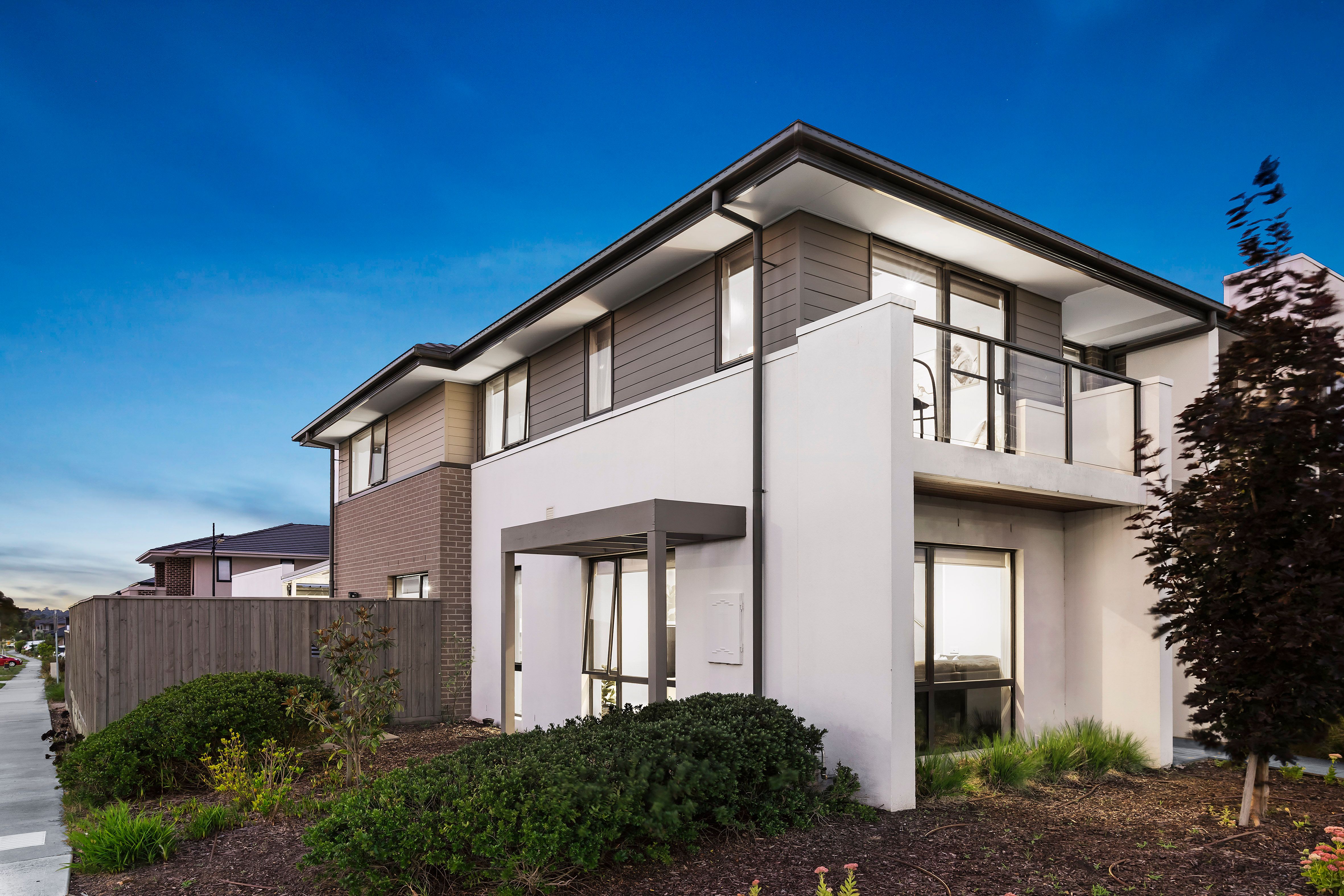 138 Harcrest Boulevard, Wantirna South, VIC 3152 Sold House Ray