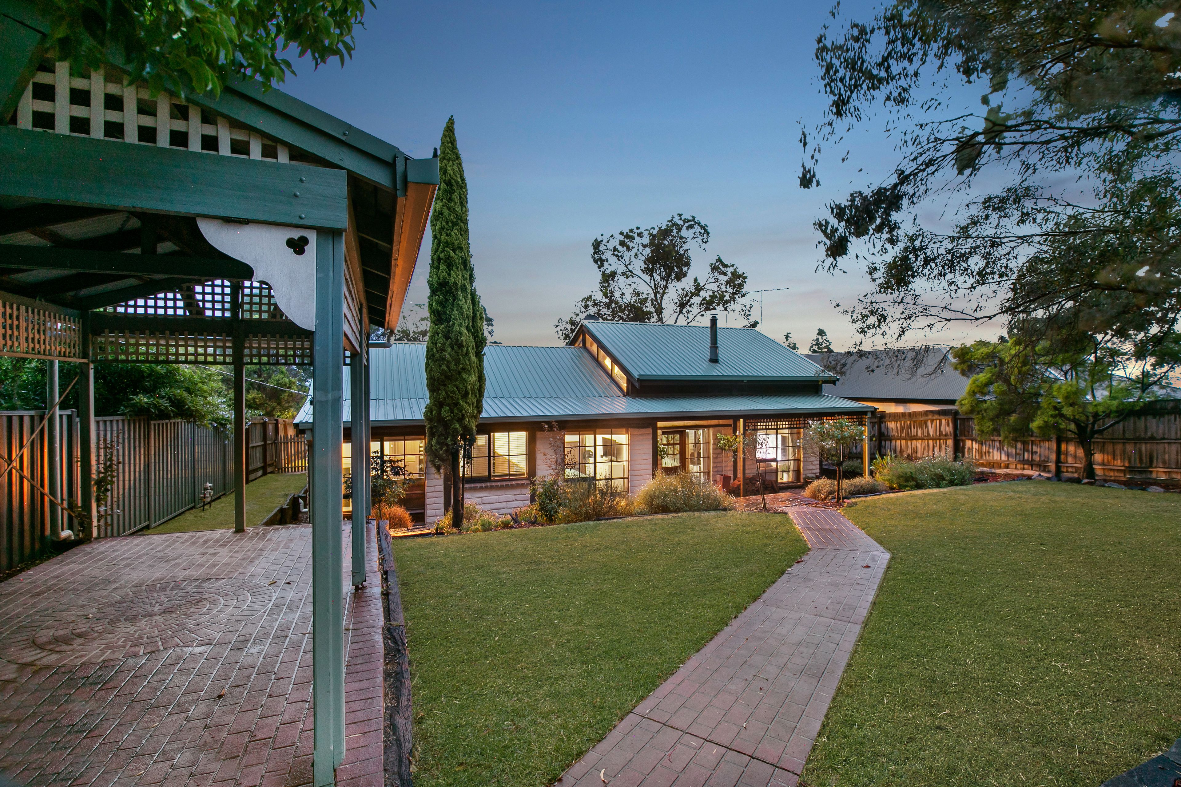 3 May Court, Garfield, VIC 3814