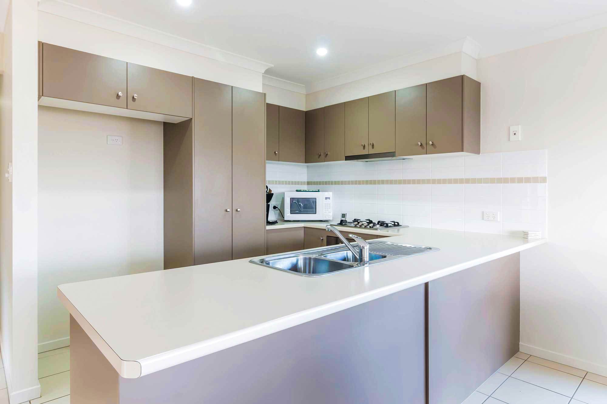 7 Huxley Street, Redbank Plains, QLD 4301