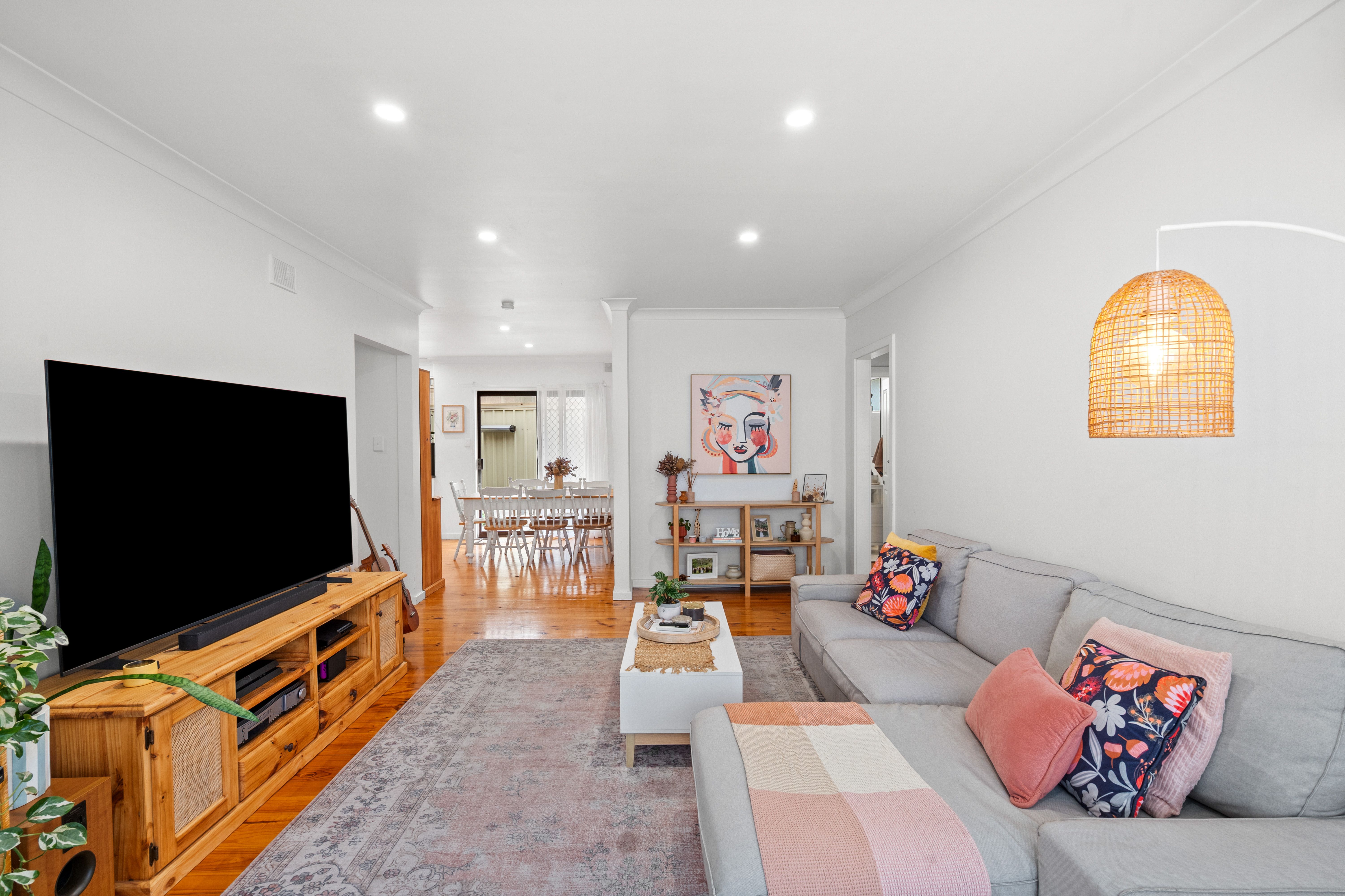 2/13 James Avenue — photo 10 of 22