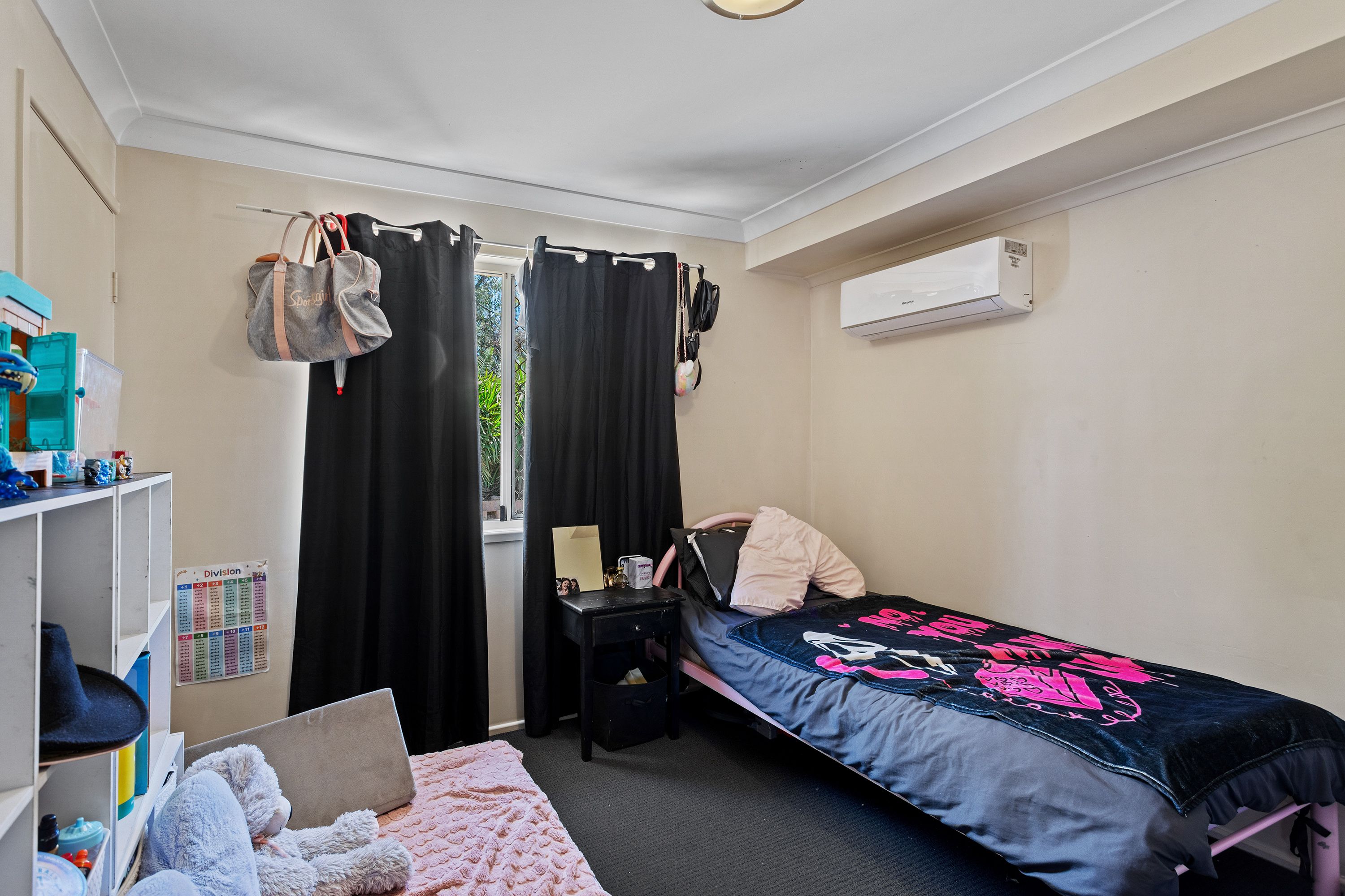 23 Robb Street — photo 12 of 17