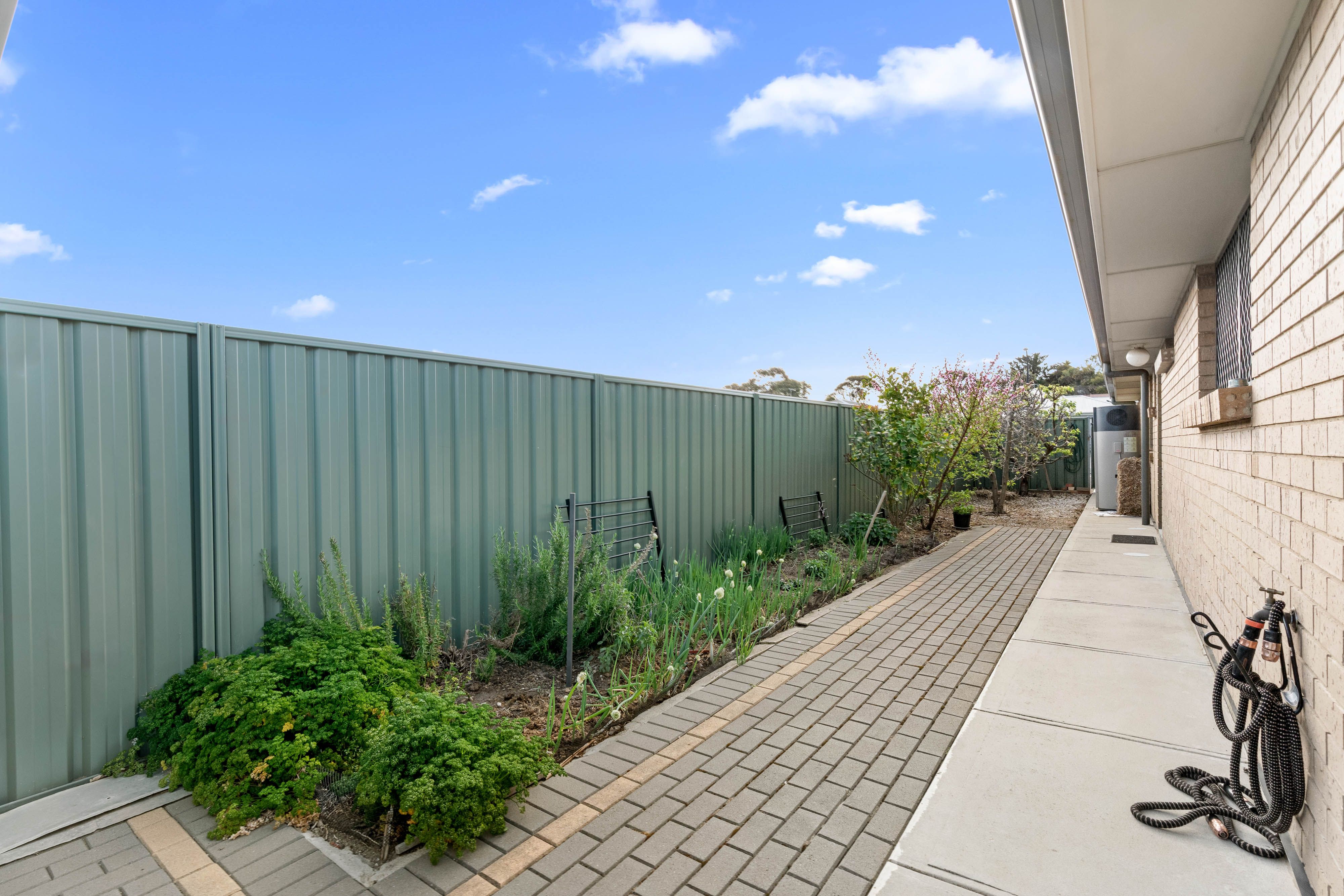 5 Pfitzner Close — photo 16 of 18