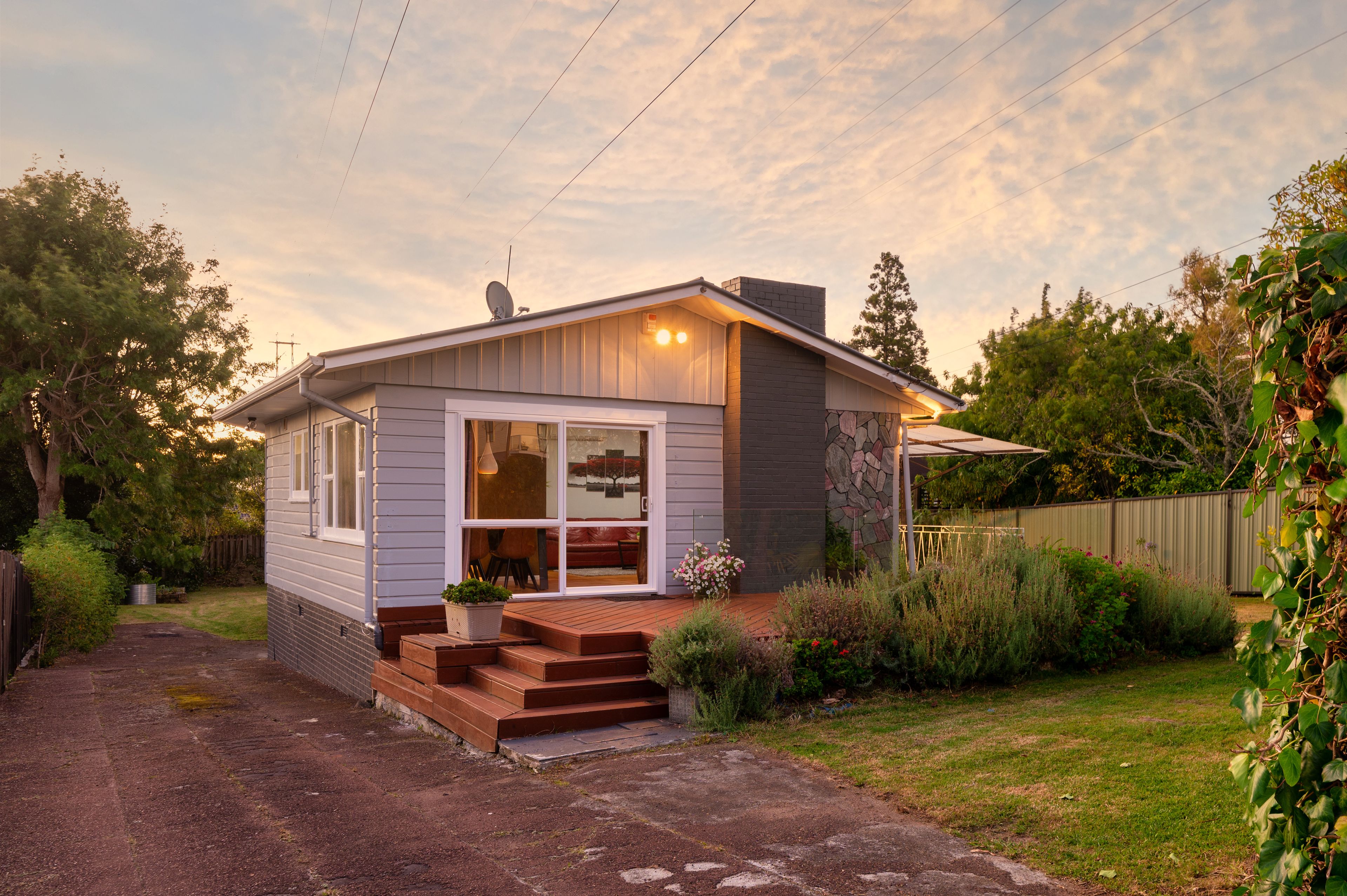 121 Whitney Street, Blockhouse Bay, Auckland City