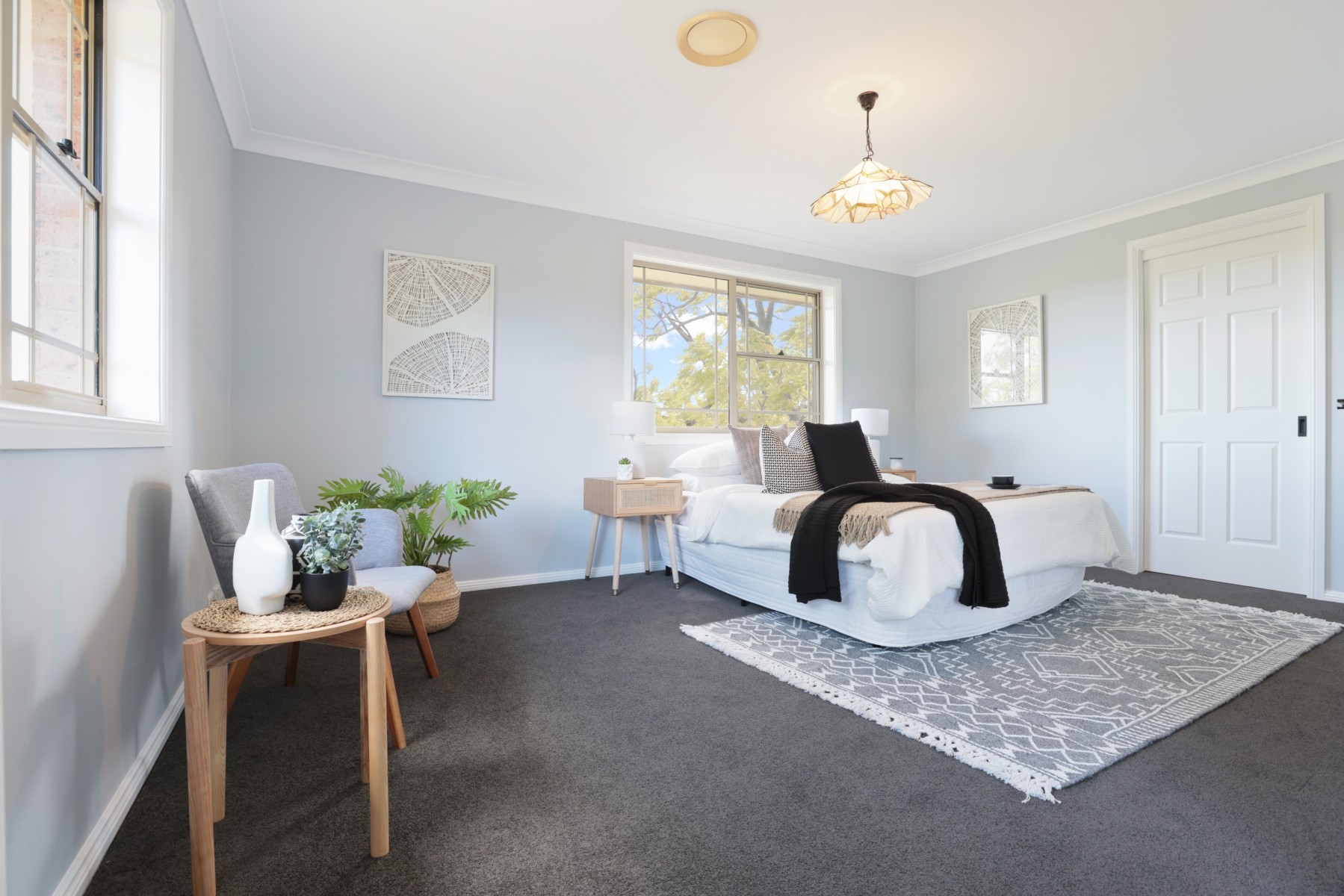 14 Stewart Place, Glenmore Park, NSW 2745