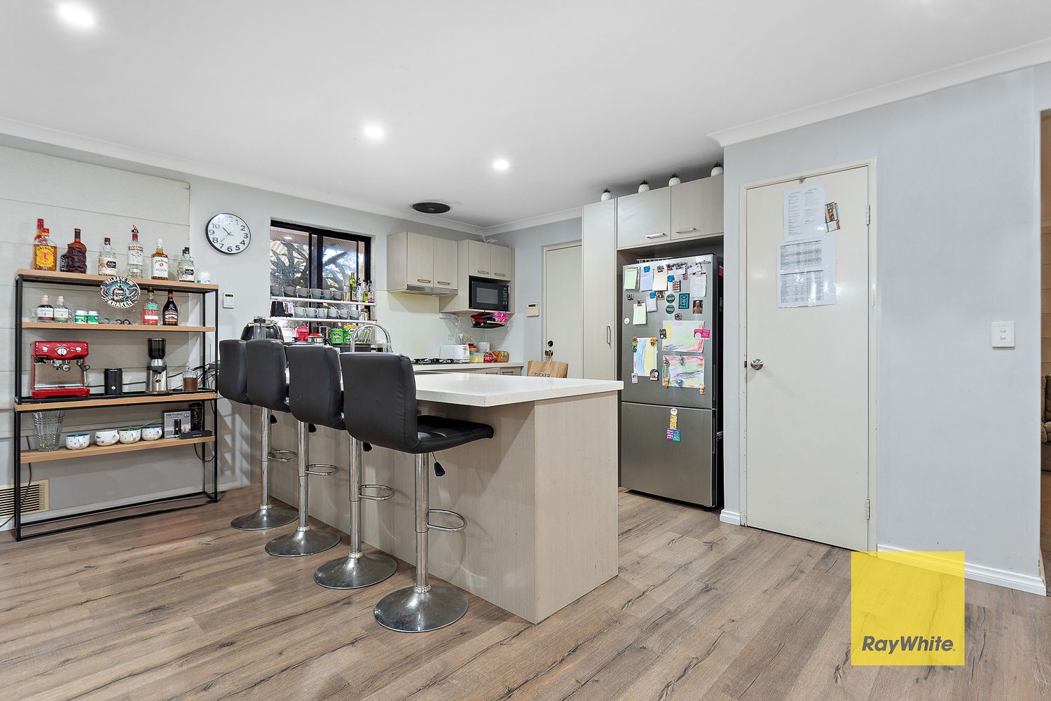 44 Sugarwood Drive, Thornlie WA 6108