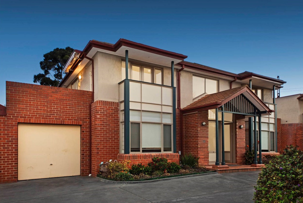 10/5-7 Hall Street, Cheltenham, VIC 3192