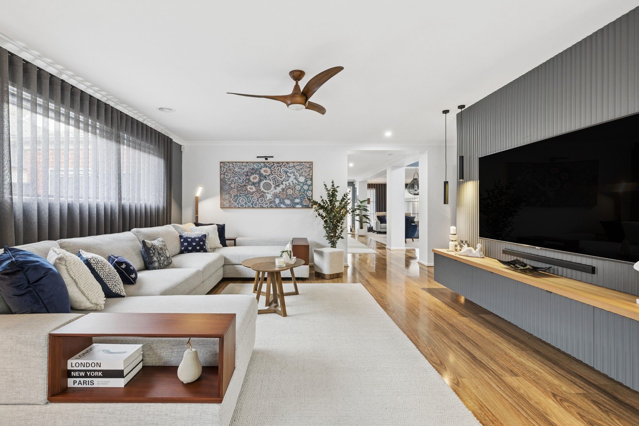 45 Tamborine Avenue — photo 10 of 28