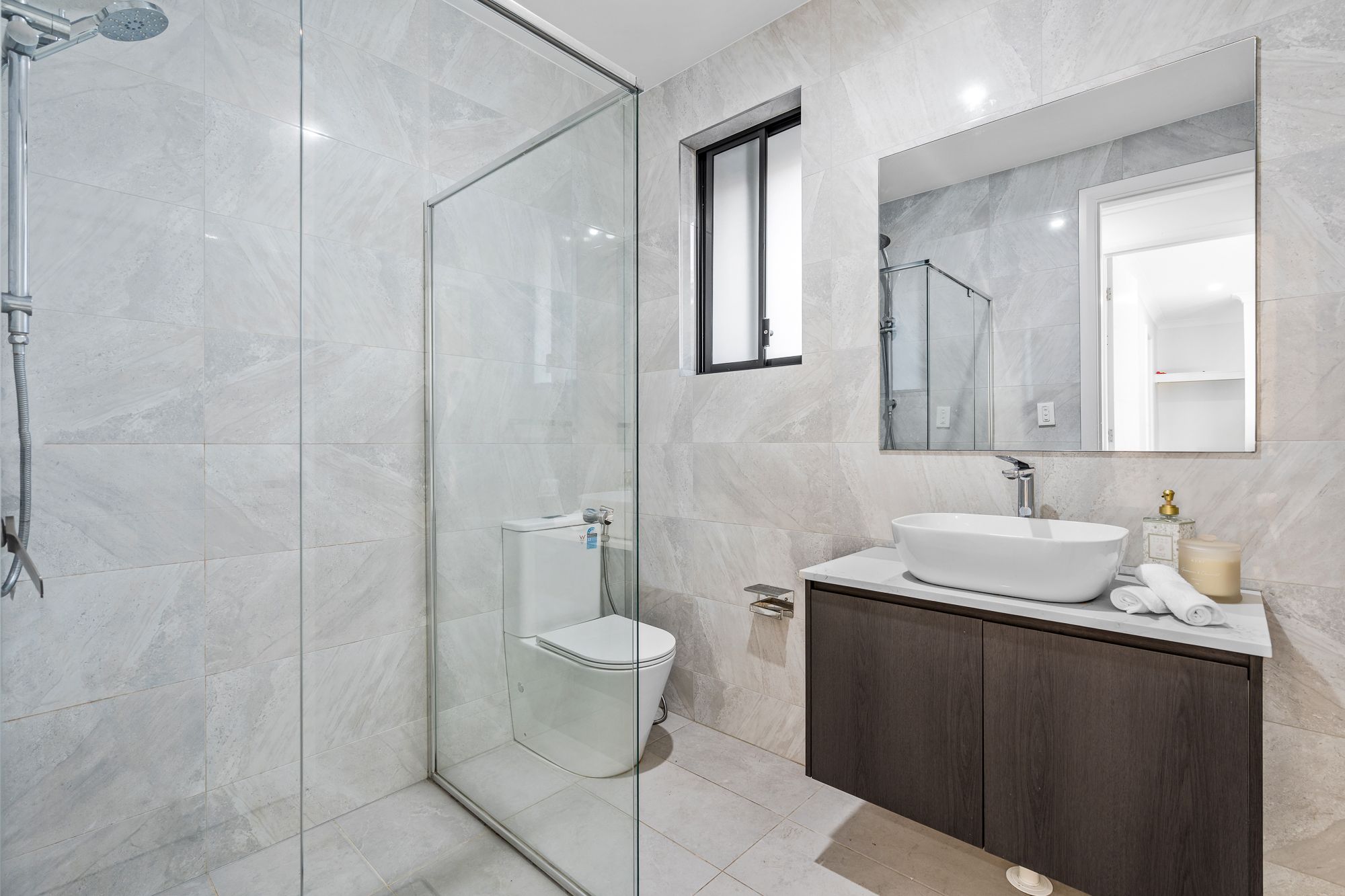 35 Tarcoola Drive (GABLES ) — photo 9 of 21