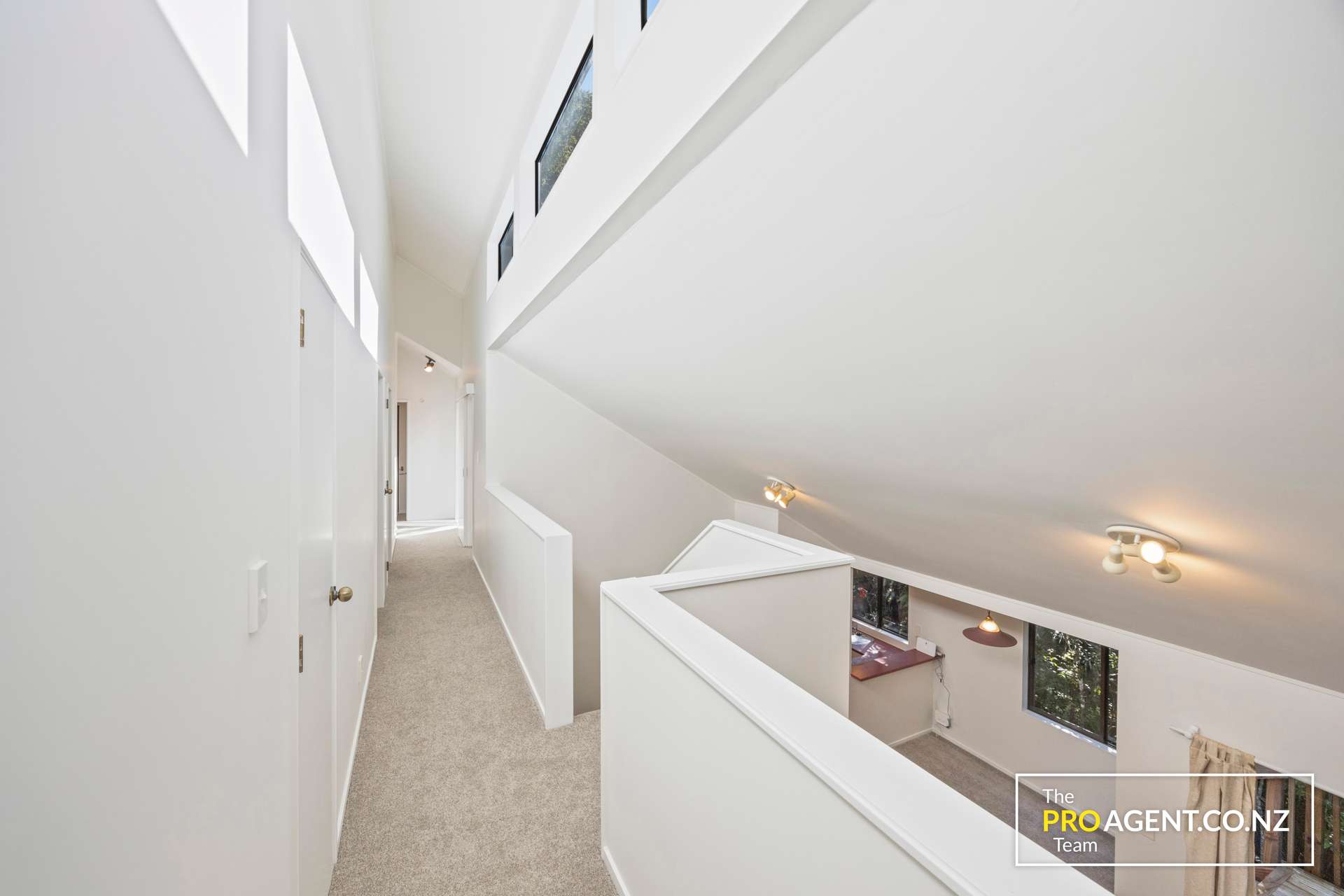 95 Laingholm Drive photo 0