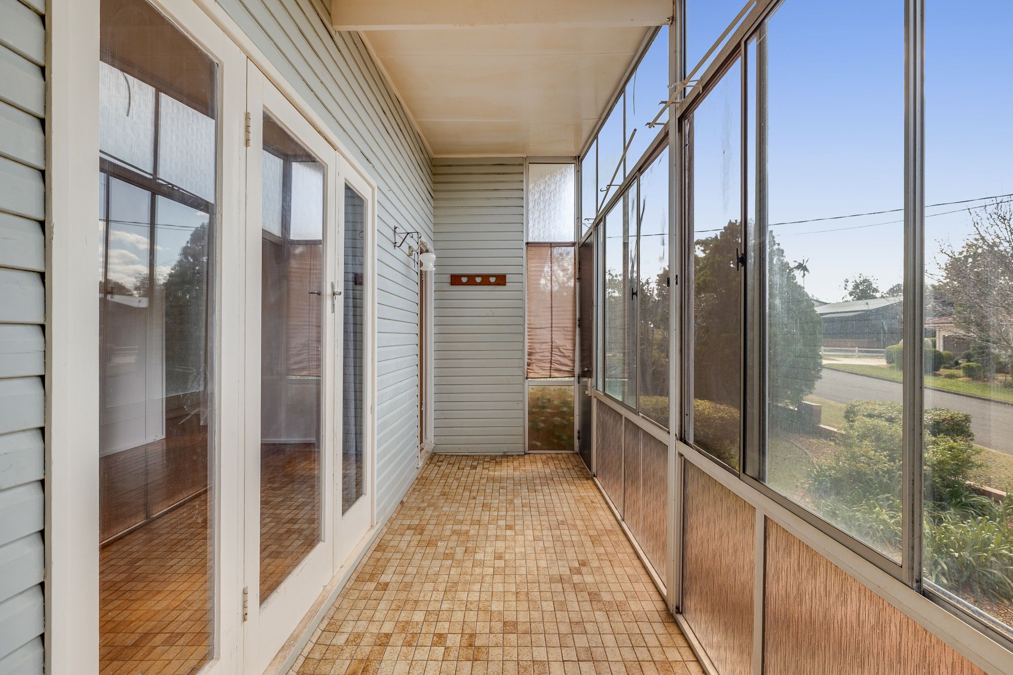 12 Mcnamara Street — photo 8 of 18