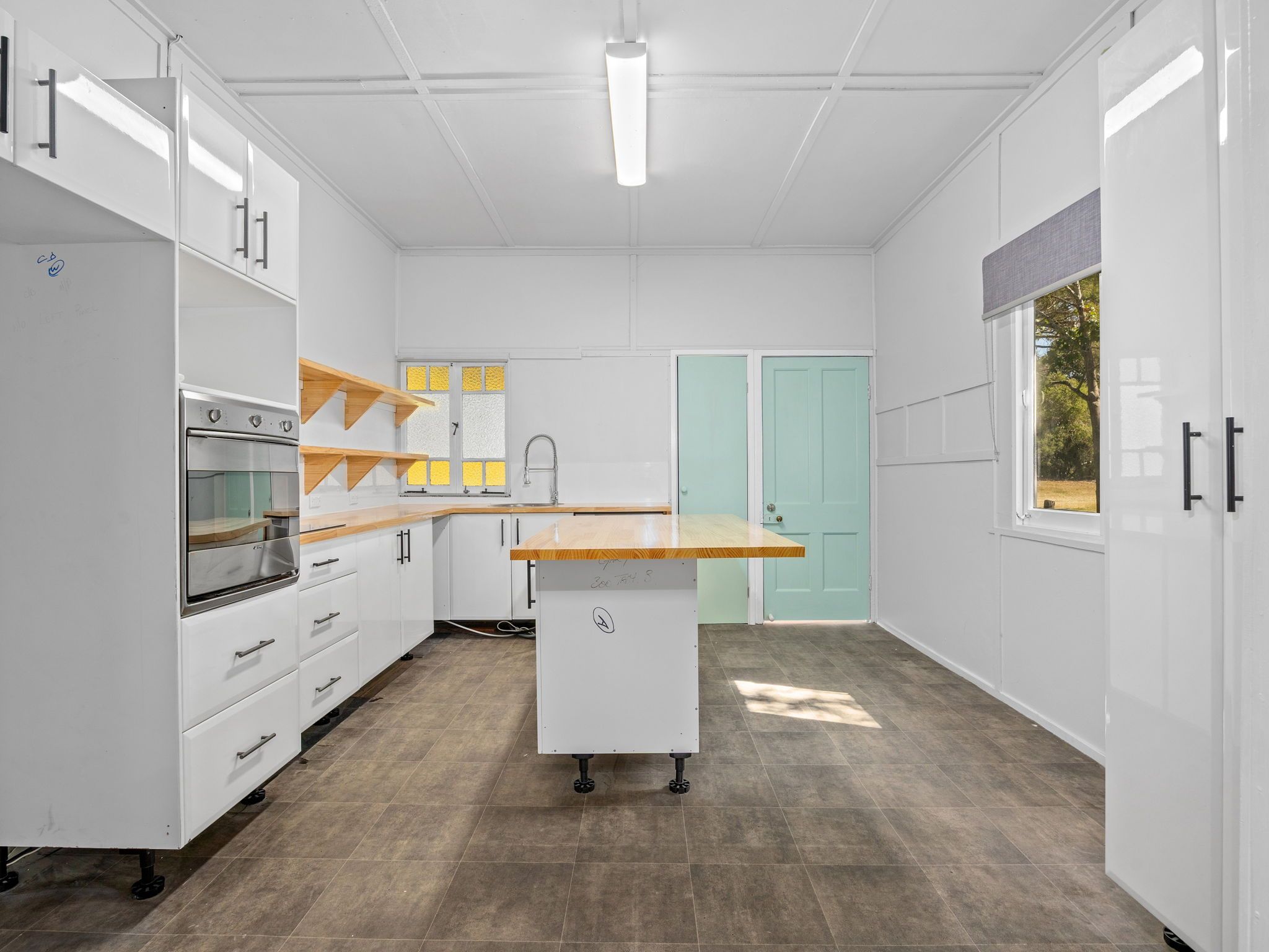 120 Queen Street — photo 8 of 11