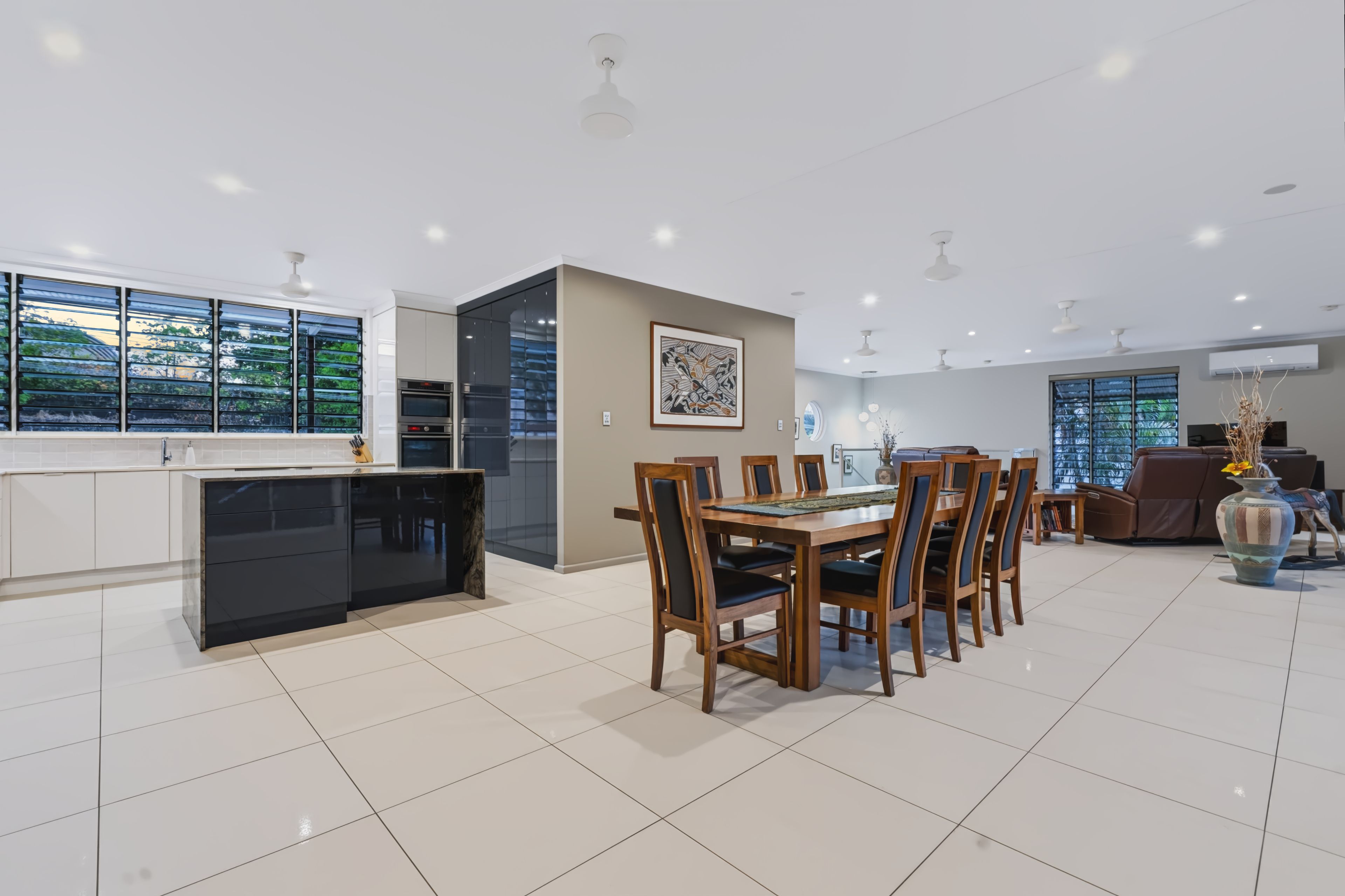 18 Temira Crescent — photo 6 of 30