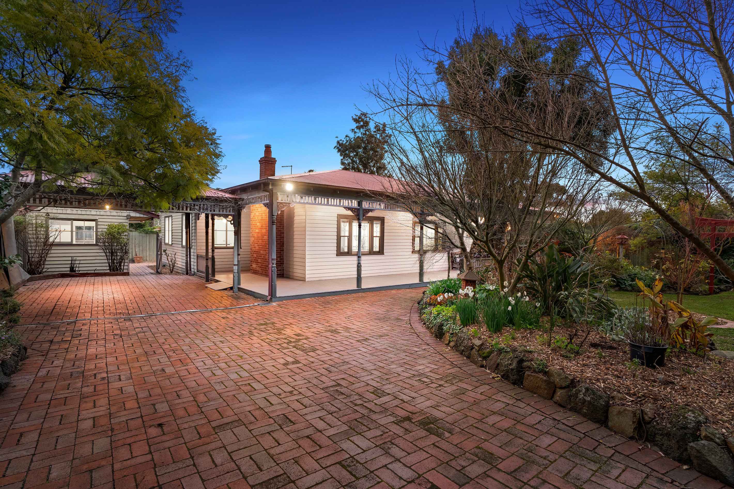 137 Forest Road, Ferntree Gully, VIC 3156