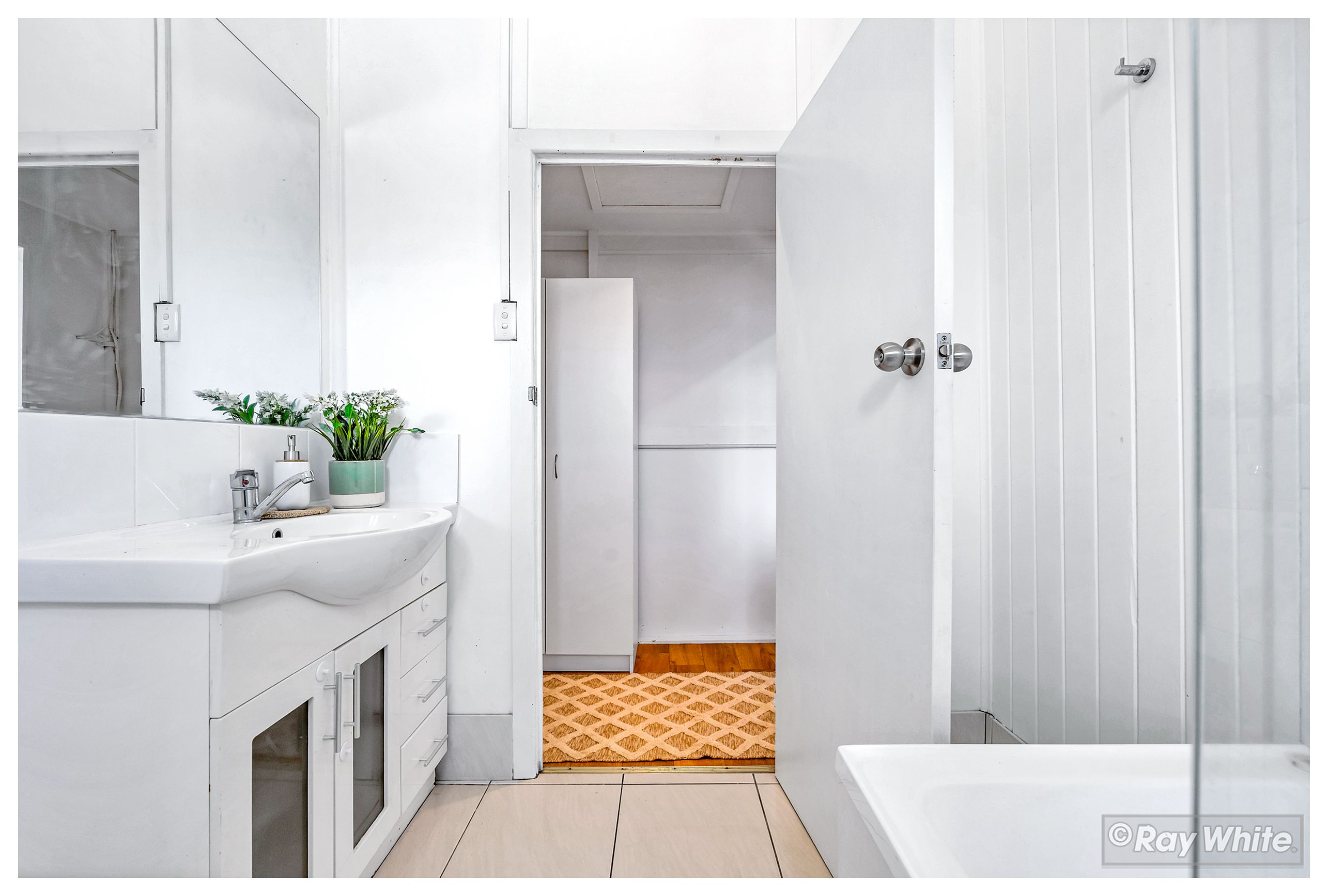 250 Hutton Street — photo 14 of 30