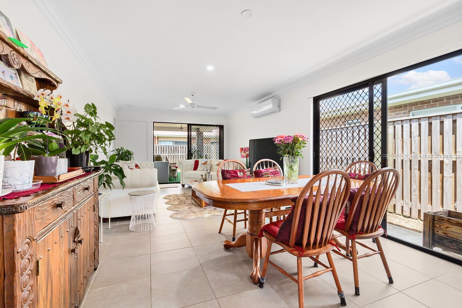 10 Skelbrook Road, Park Ridge, QLD 4125