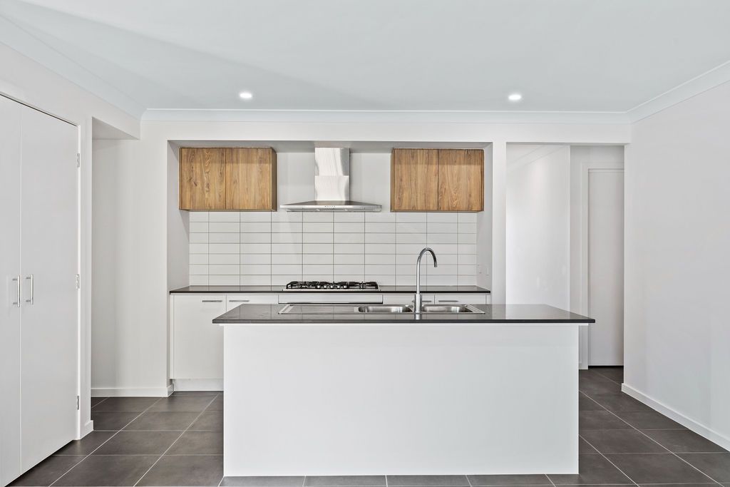 28 Sprout Street, Greenbank, QLD 4124