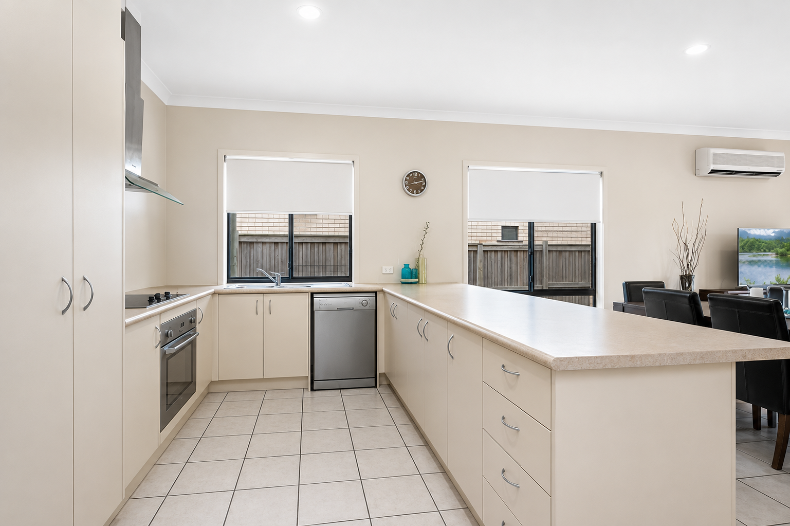 5 Silkpod Court, North Lakes, QLD 4509