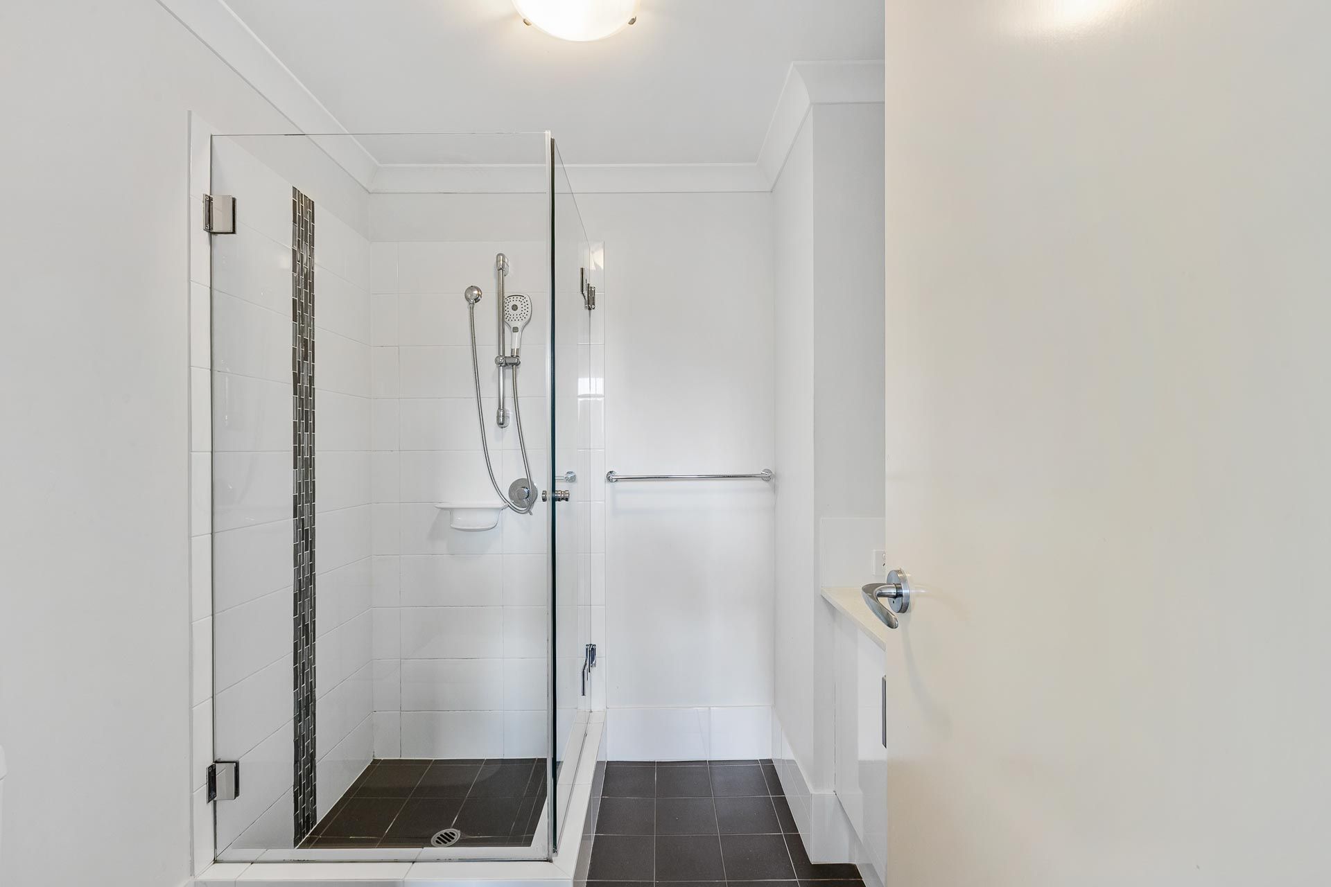 4/126 Tibradden Circle — photo 12 of 26