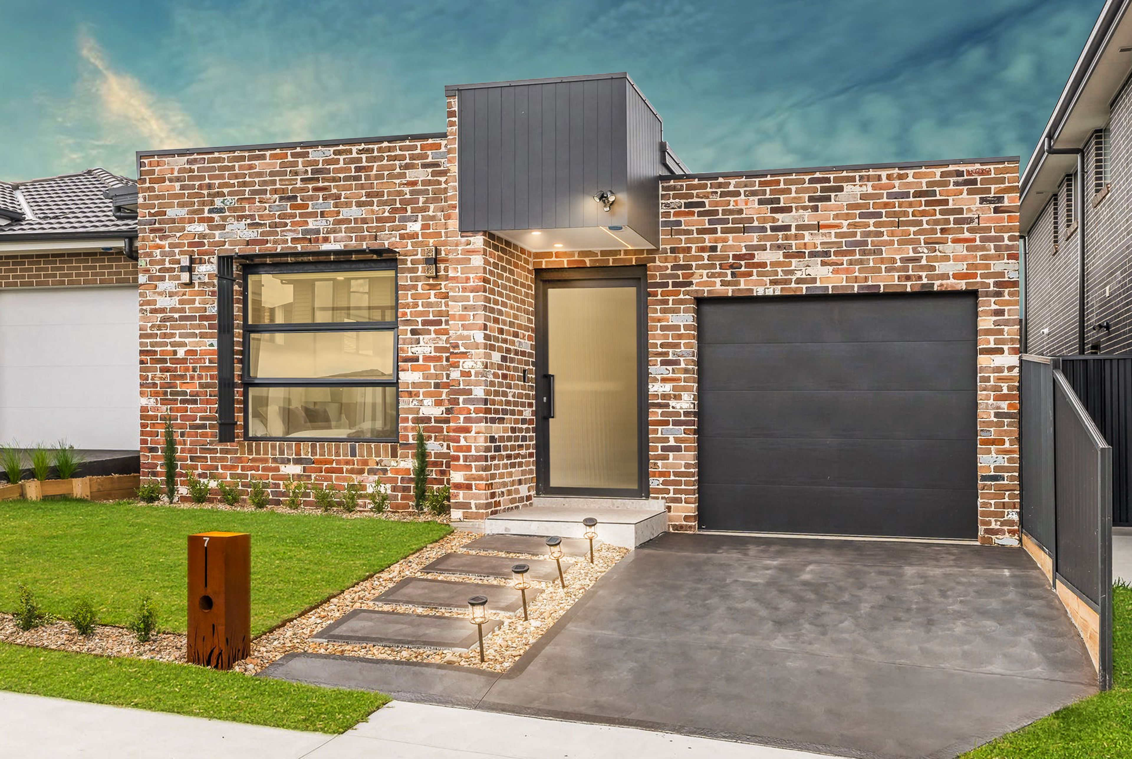 7 Fomalhaut Street, Austral, NSW 2179 - Sold House - Ray White Carnes Hill