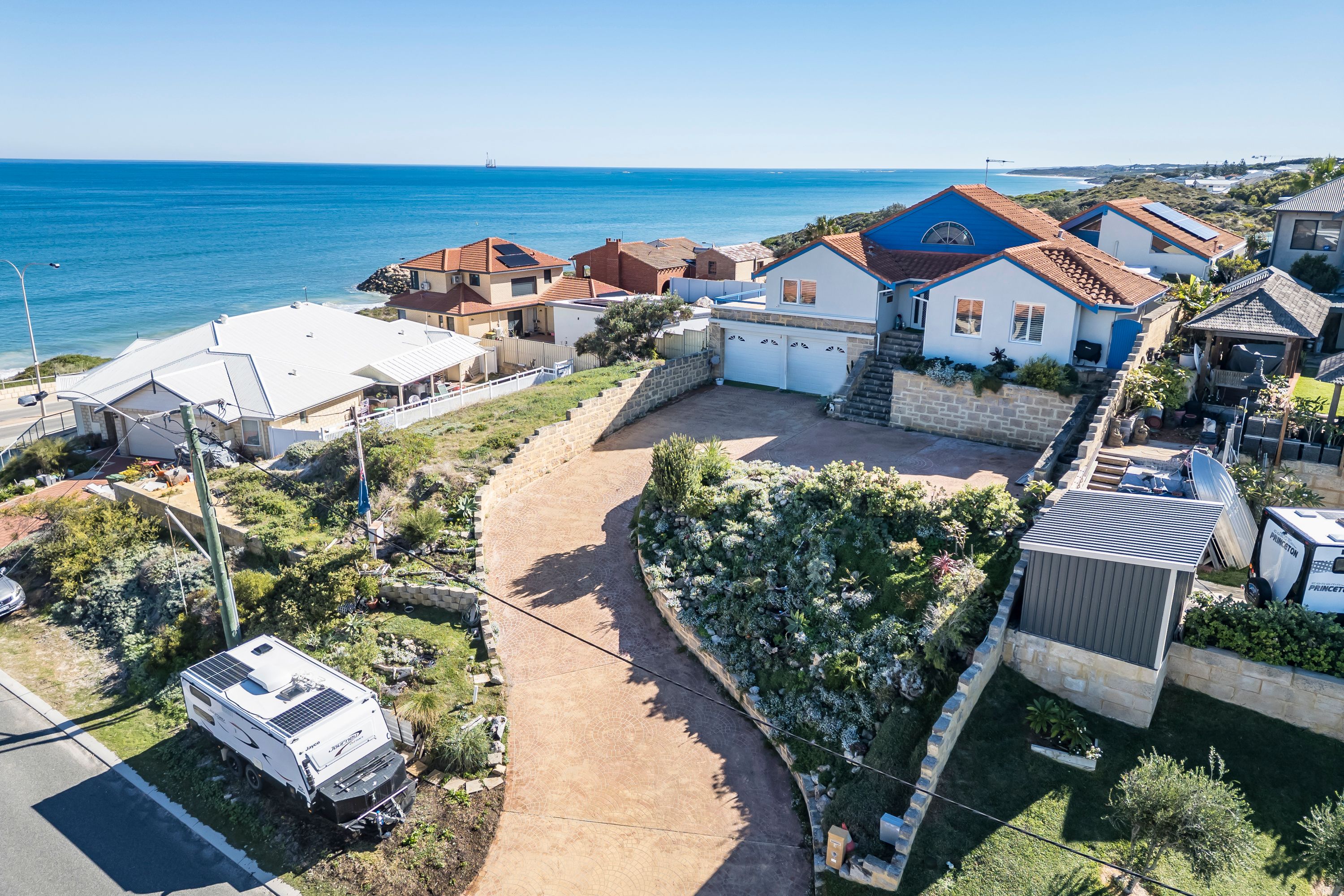 3 Robinson Avenue, Quinns Rocks, WA 6030