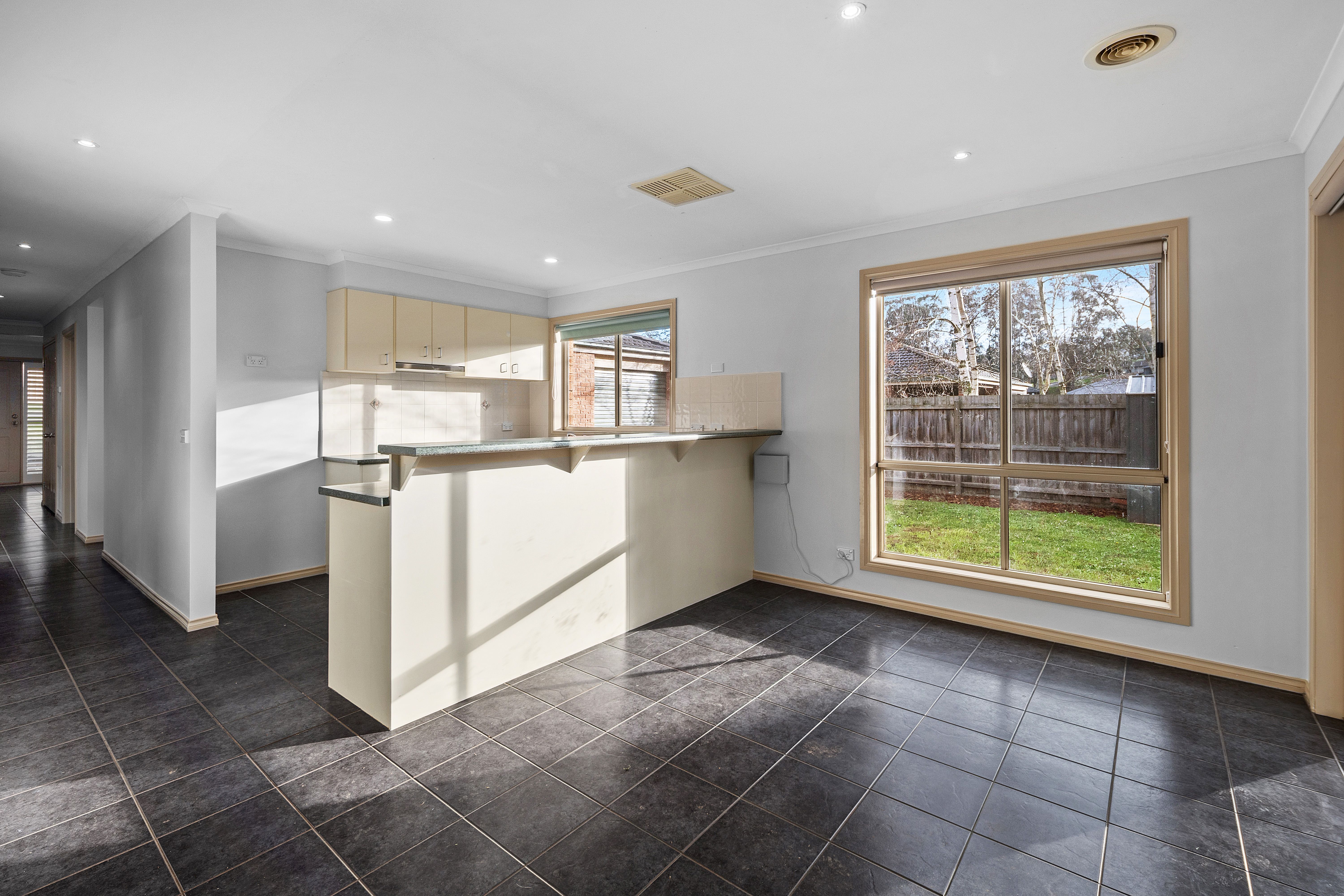 29 Orchard Court — photo 5 of 25