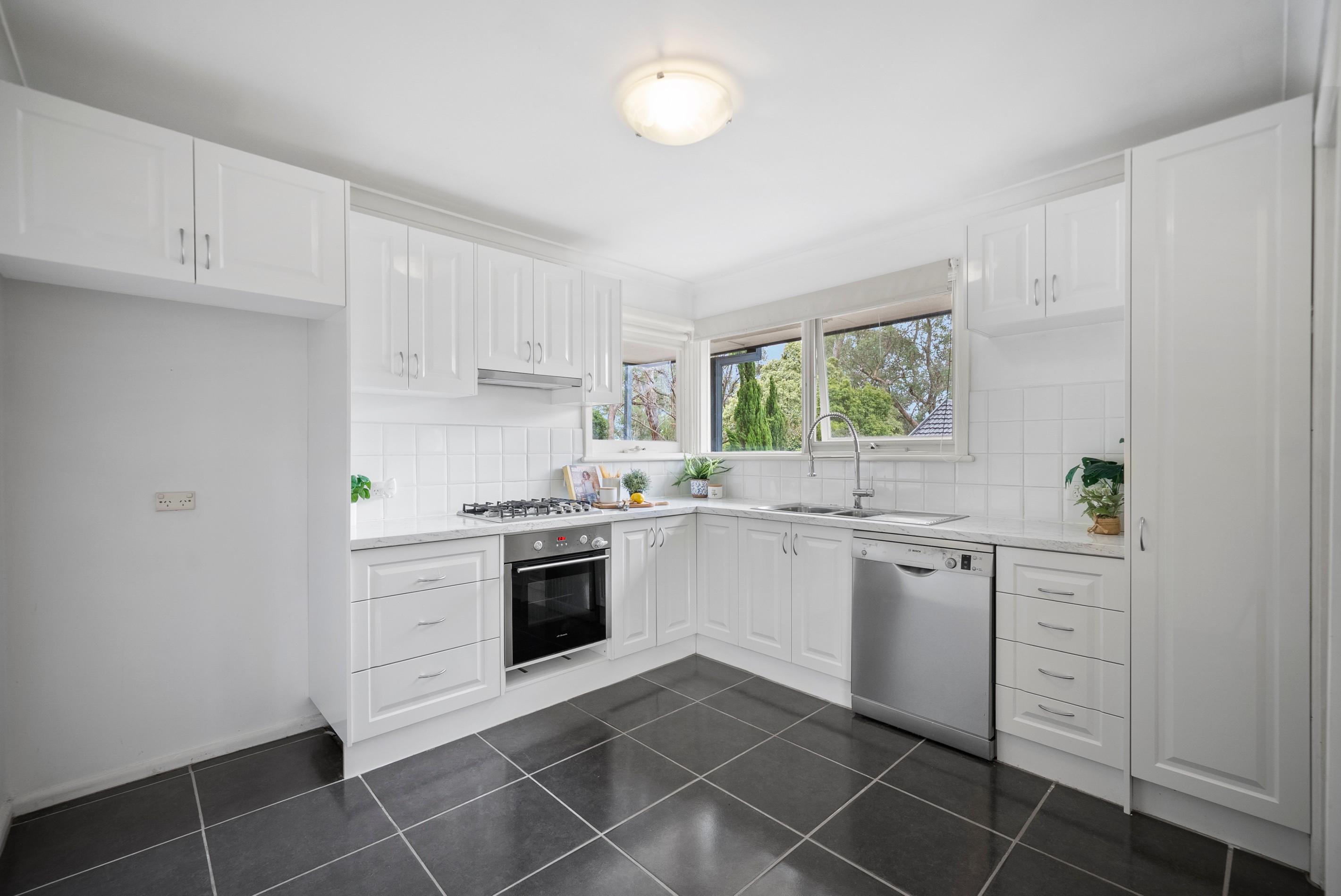 16 Hayles Street, Boronia, VIC 3155