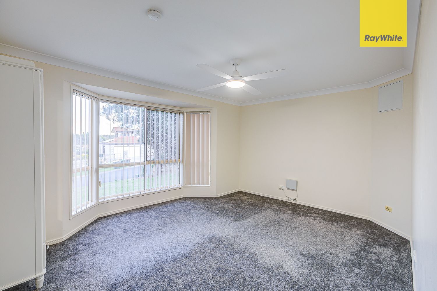 16 Paddington Crescent, Stretton, QLD 4116