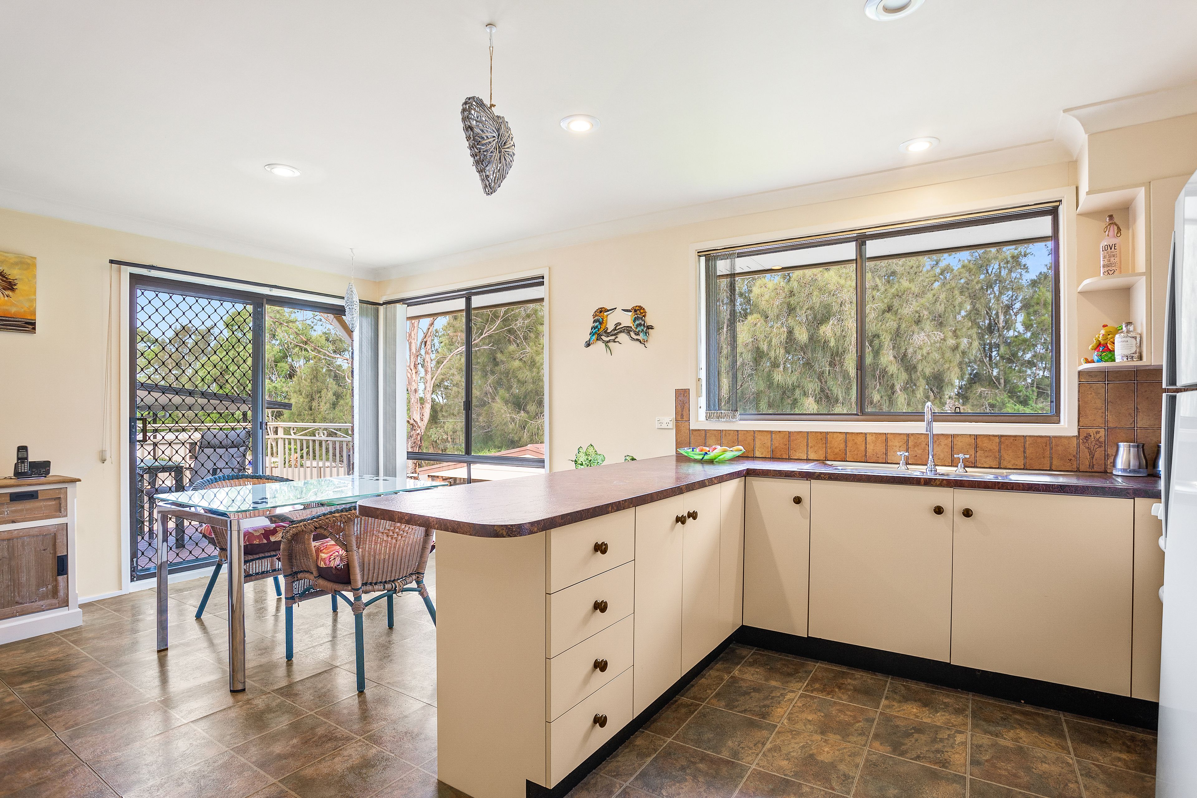 105 Ocean Beach Drive, Shellharbour, NSW 2529