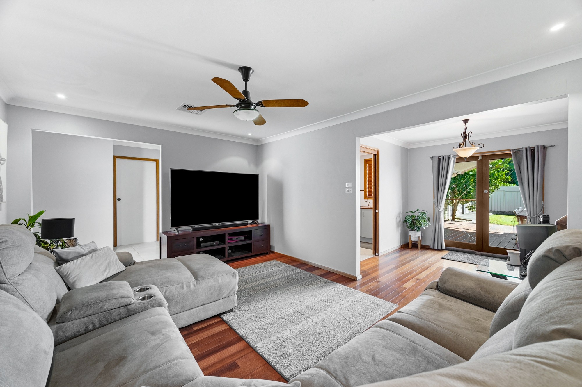 64 Farmview Drive, Cranebrook, NSW 2749