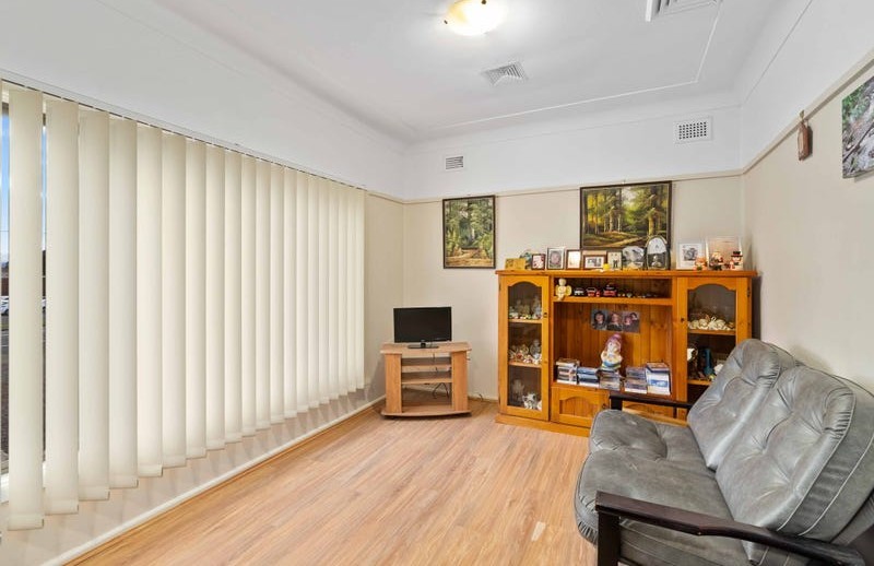 16 Gidley Street, St Marys, NSW 2760