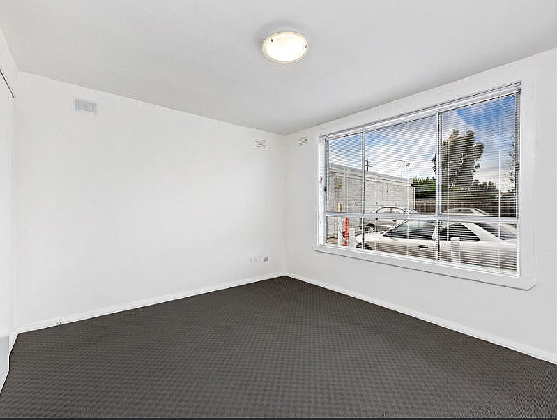 10/204 Ballarat Road, Footscray, VIC 3011