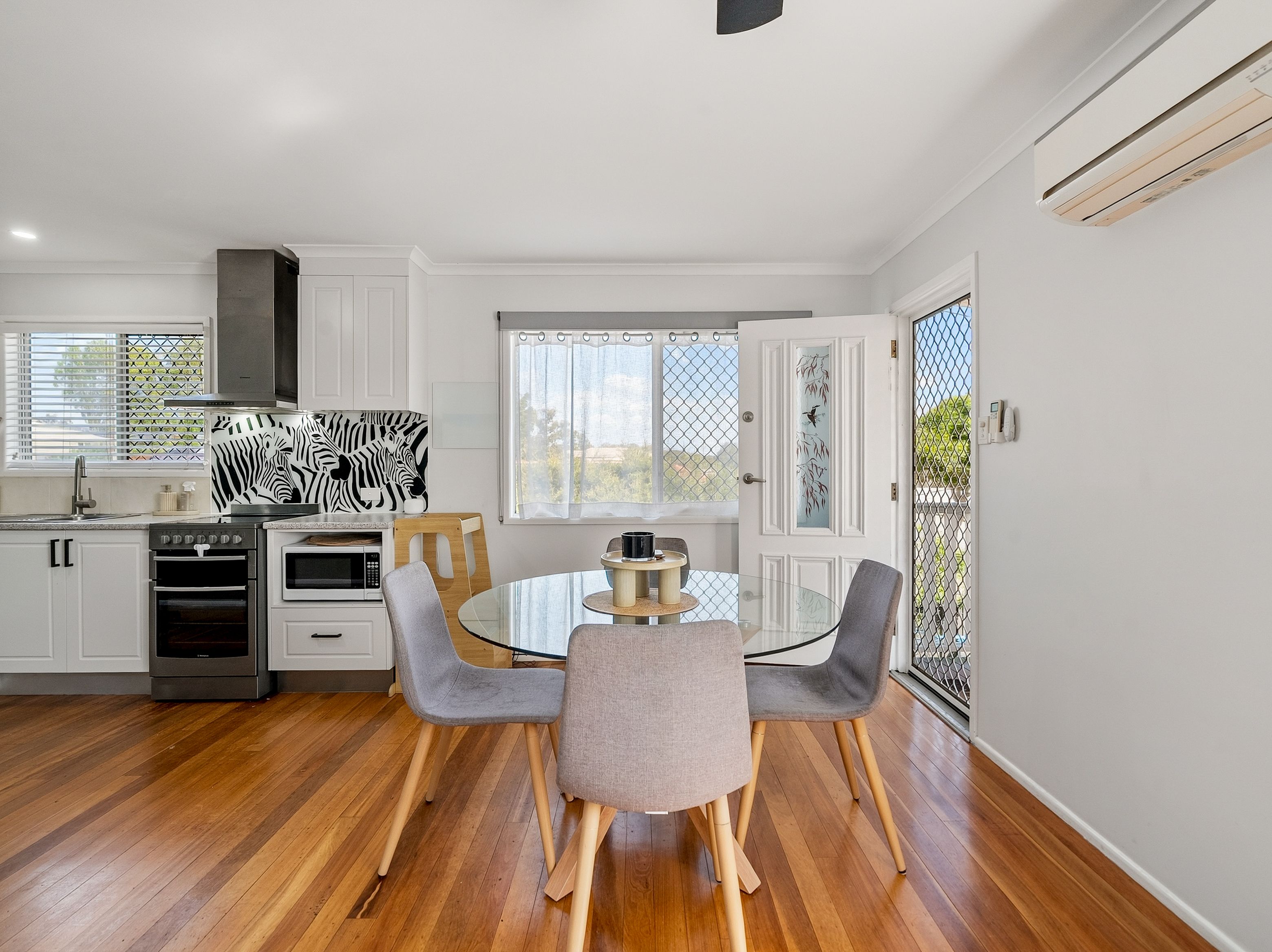 14 Roma Street — photo 7 of 29
