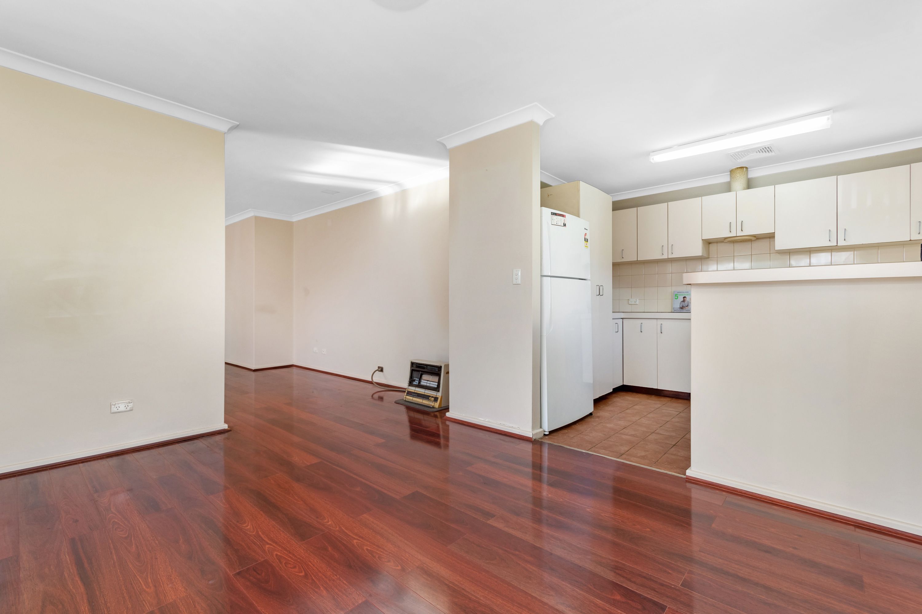 5 Sutton Court — photo 7 of 21