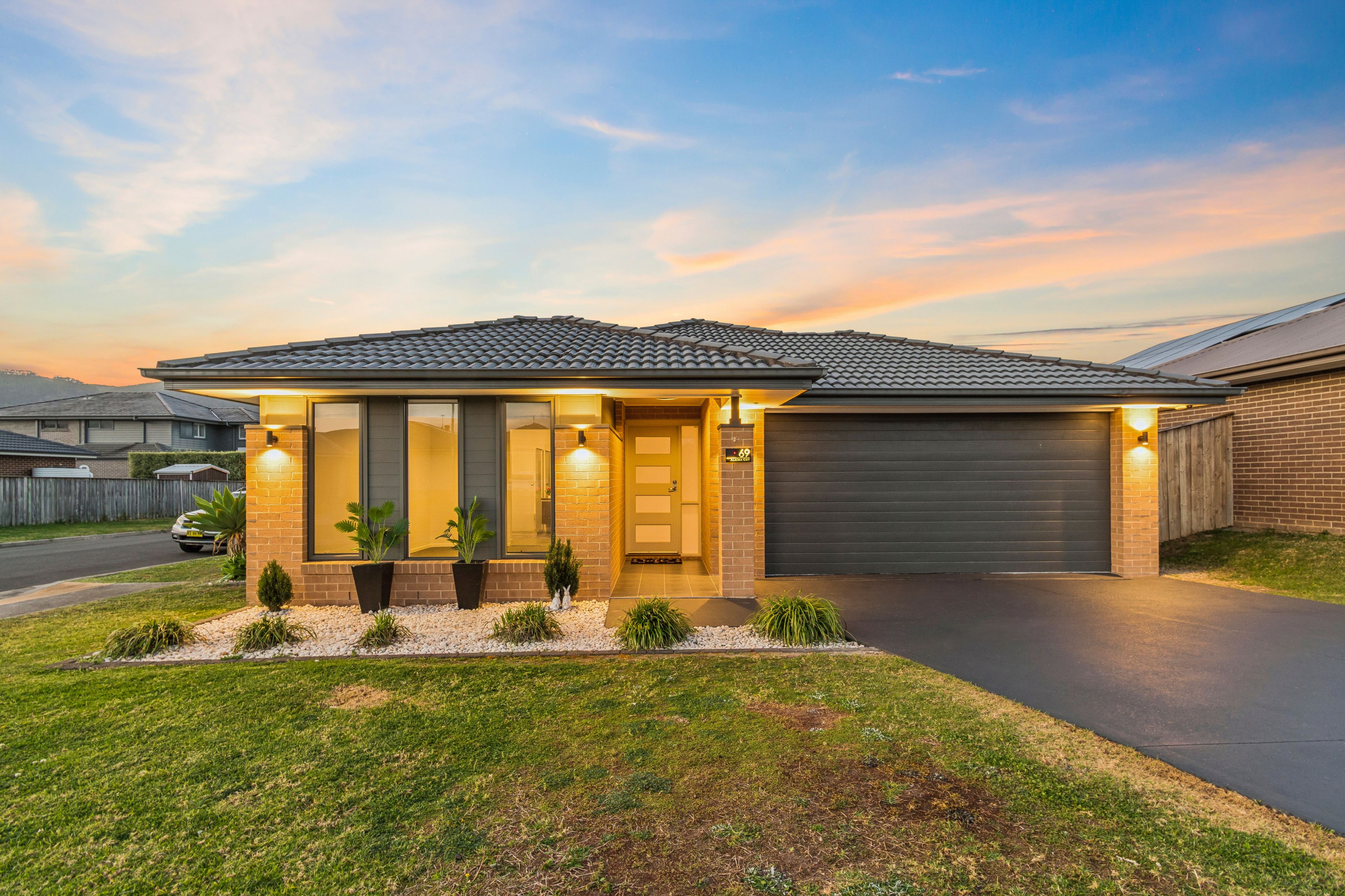 69 Alkira Circuit — photo from Ray White Dapto & Horsley