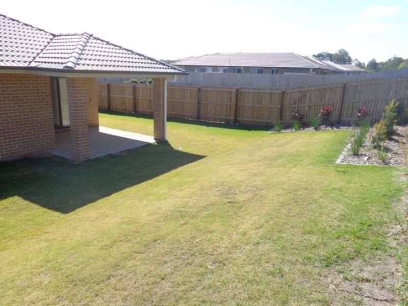 1/20 Water Gum Crescent, Ningi, QLD 4511