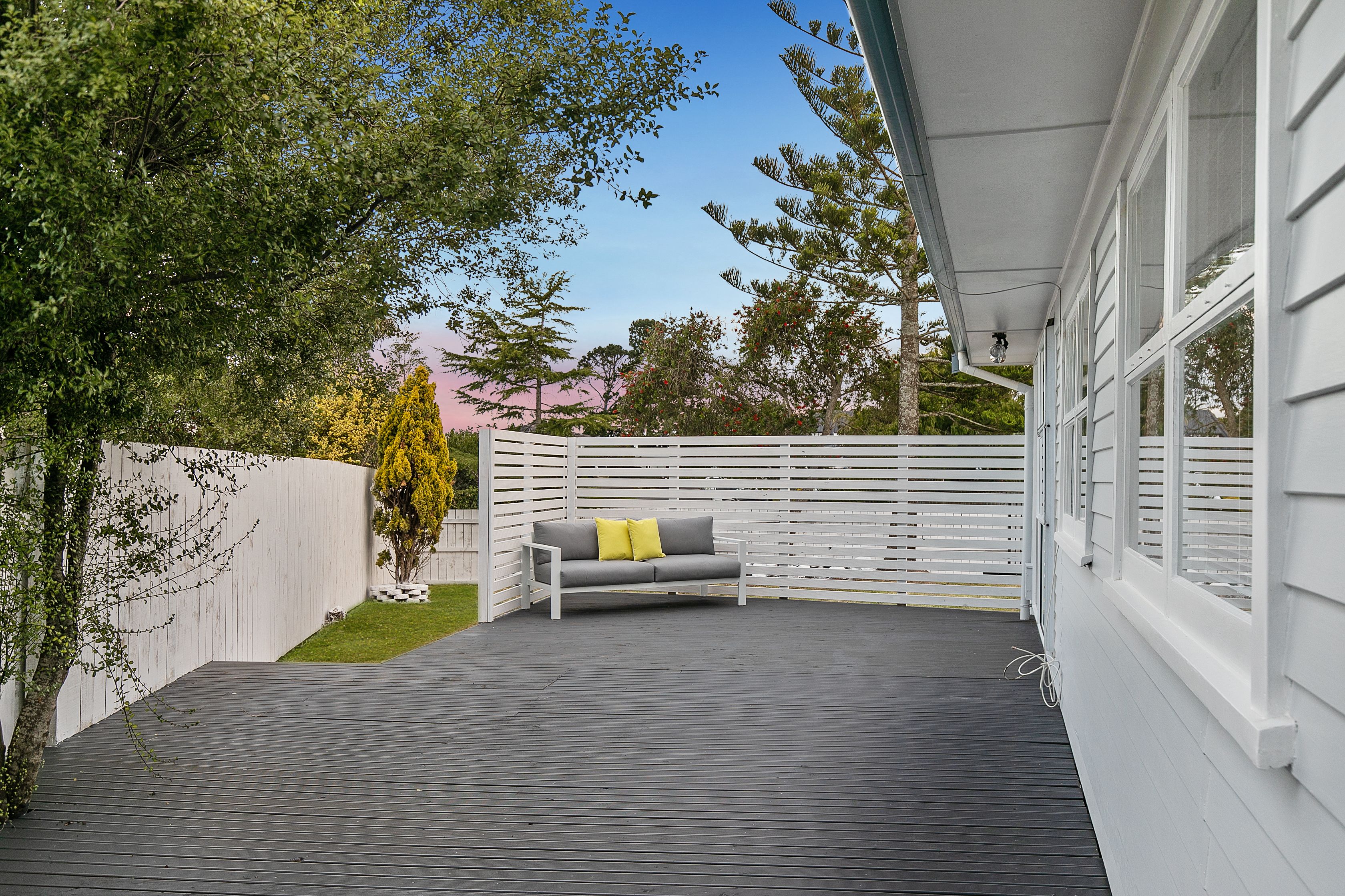124 Edgewater Drive, Pakuranga, Manukau City