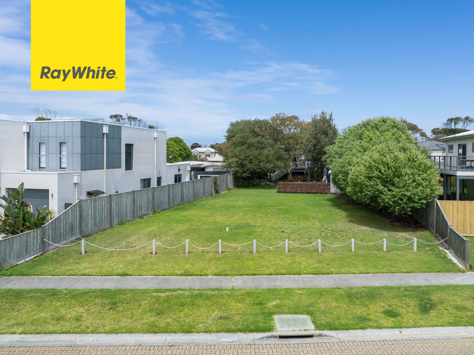 17 Acacia Court — photo 6 of 6