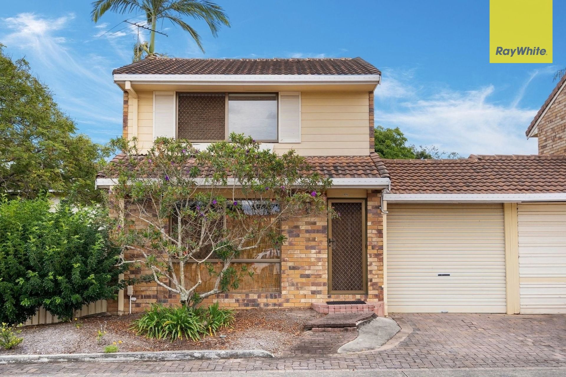 11/33 Bruce Road — photo from Ray White Logan City