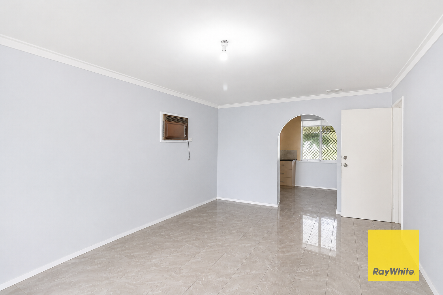 7 Calvert Way, Girrawheen, WA 6064
