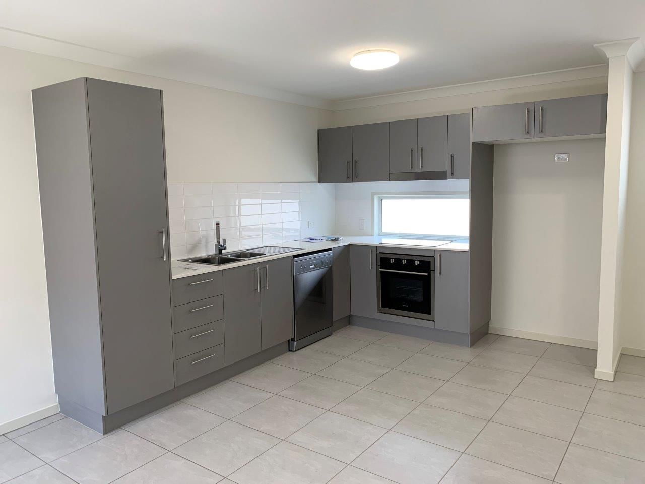 9 Diller Drive, Crestmead, QLD 4132