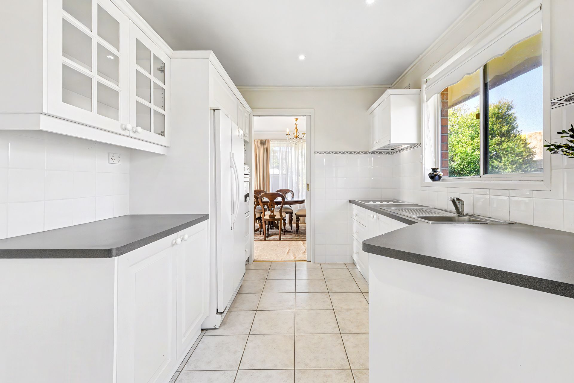 5 Arundel Court — photo 3 of 12